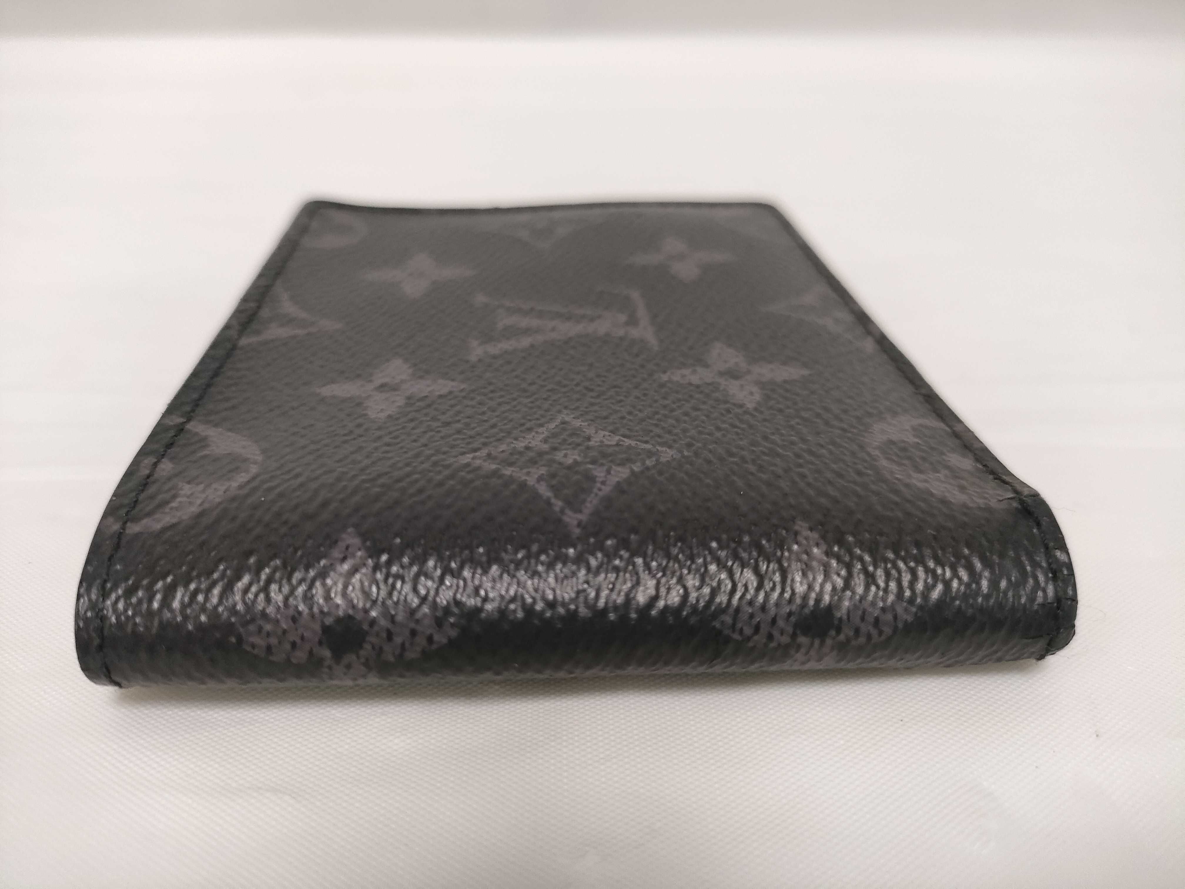 Monogram Eclipse Portefeuille Slender Wallet with Large Center Split — view 5