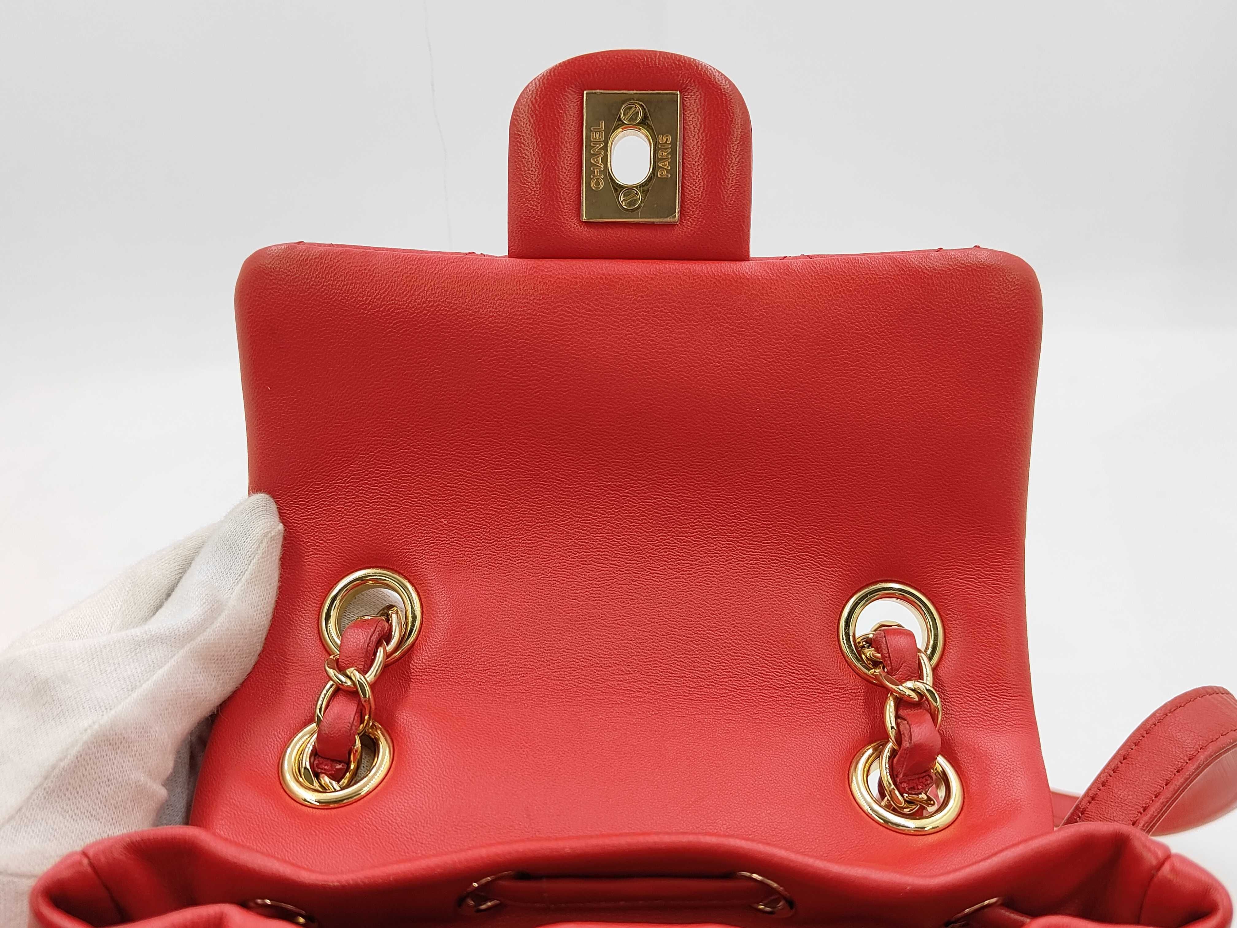 Matelassé Backpack Chain Shoulder Rucksack — view 9