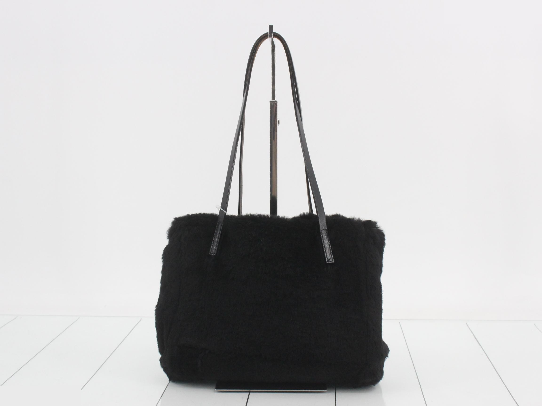 Logo shopper tote bag, fur/calfskin, black, silver hardware, 24 x 21 x 7 cm — view 2