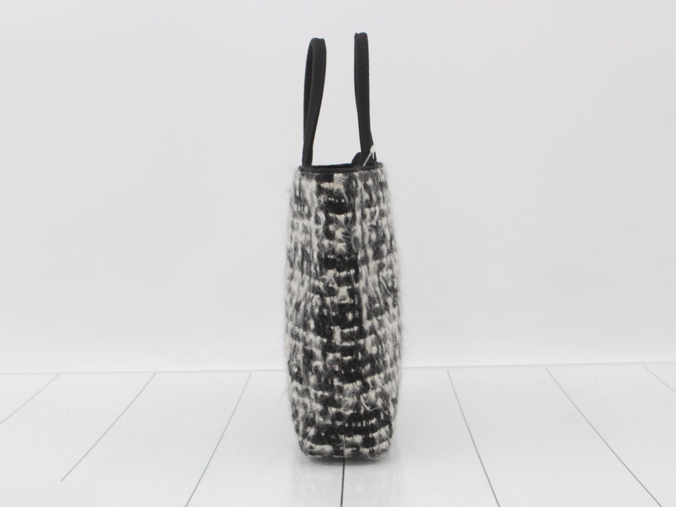 Fur bags, tote bags, pouches — view 3