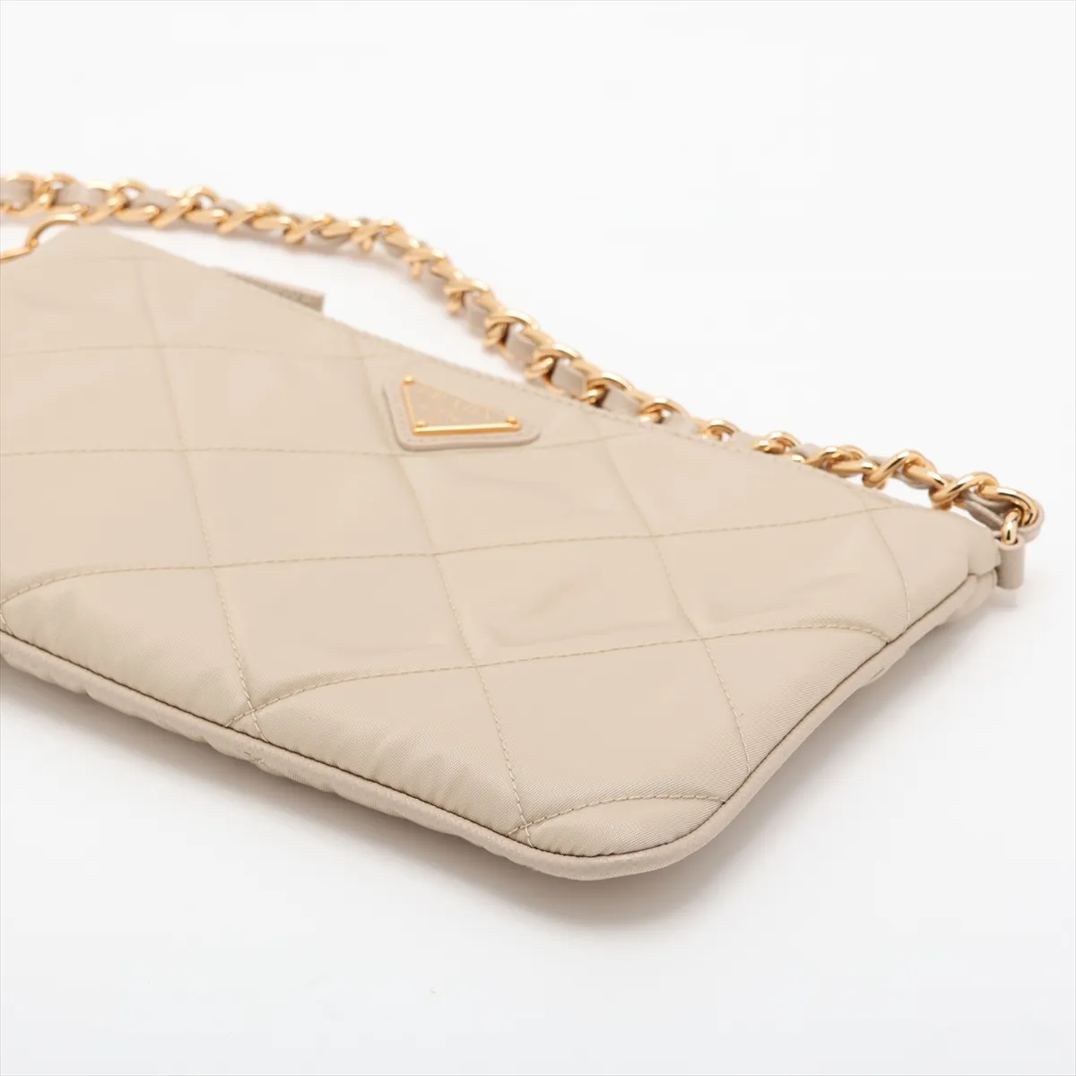 Tessuto Inpunto 1NI054 Nylon x Leather Chain Shoulder Bag Beige — view 3