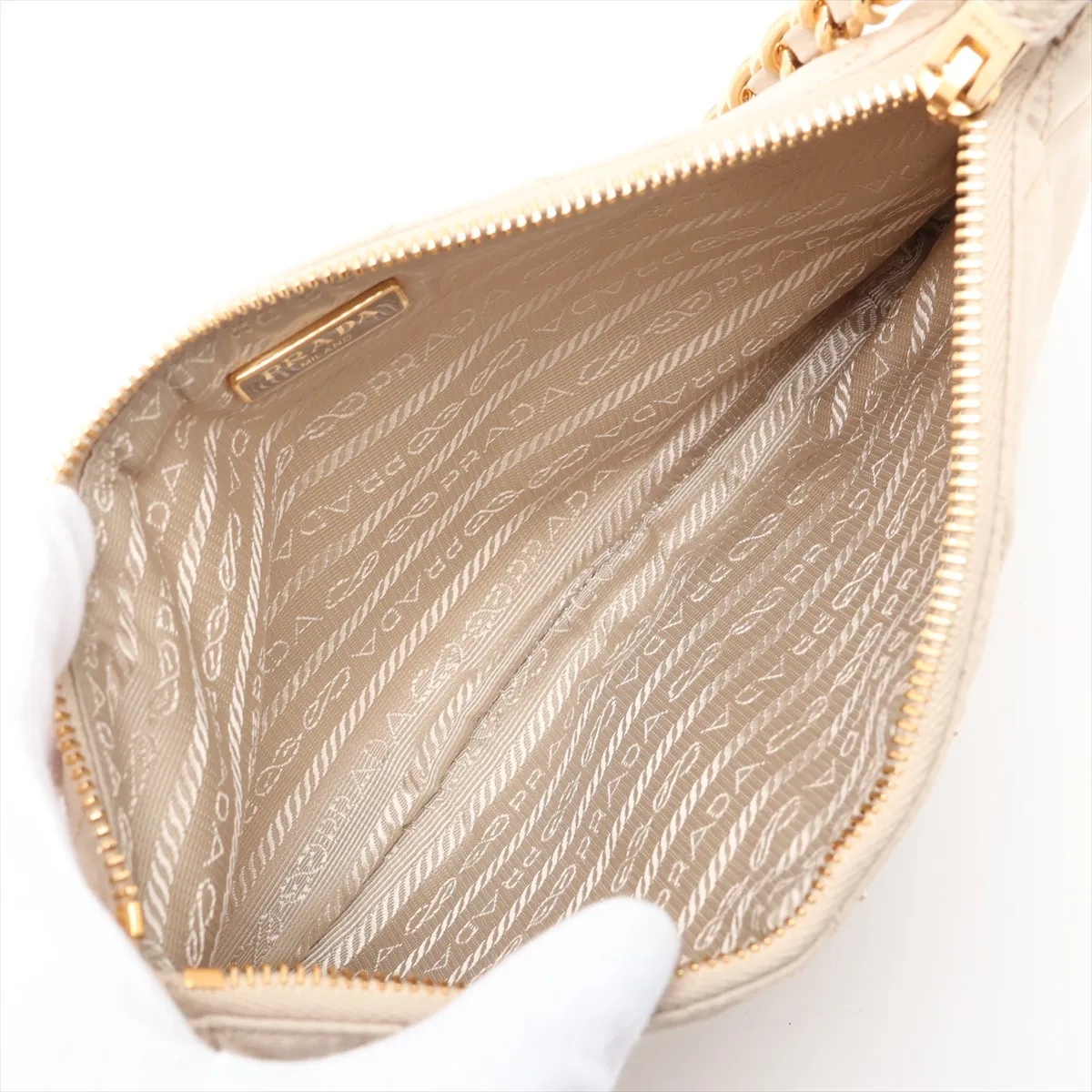 Tessuto Inpunto 1NI054 Nylon x Leather Chain Shoulder Bag Beige — view 7