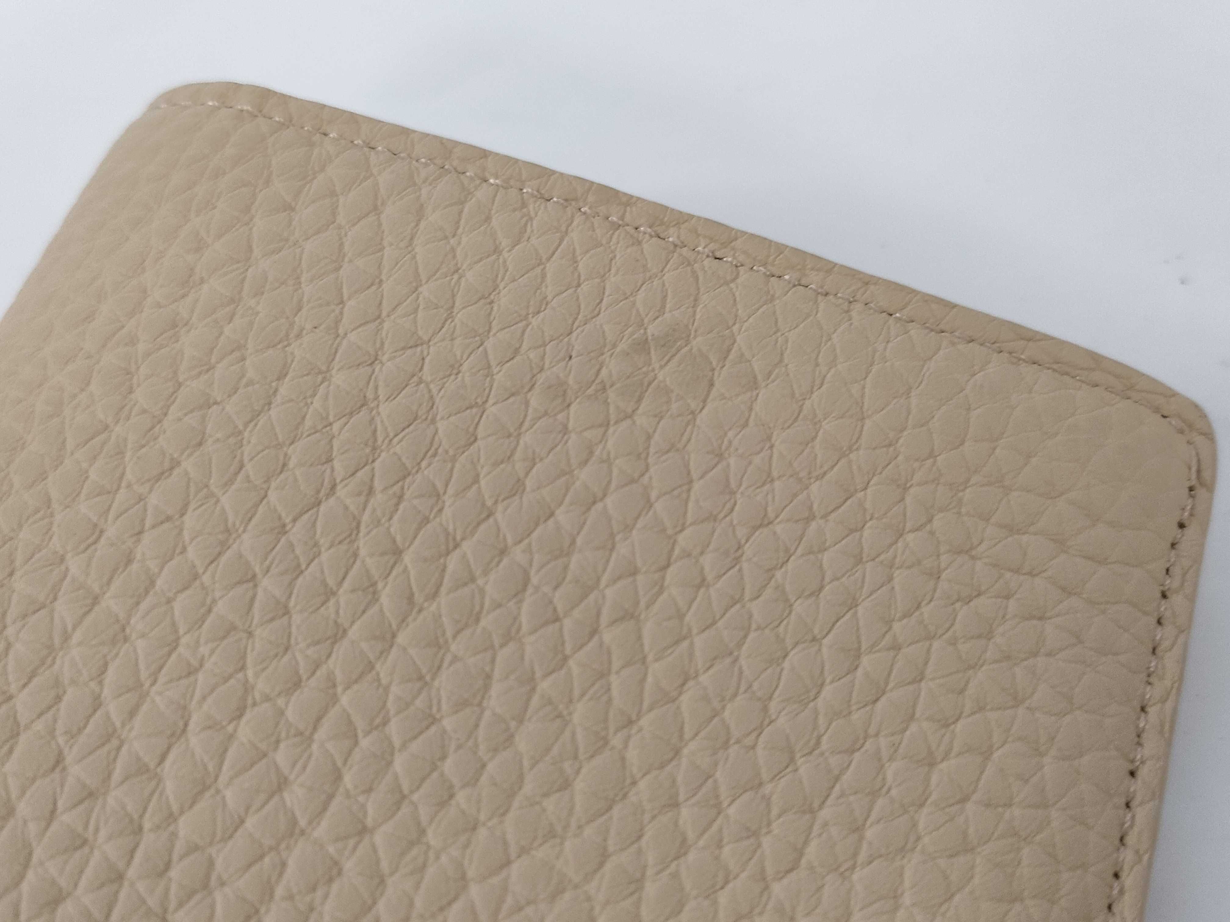 wallet — view 14