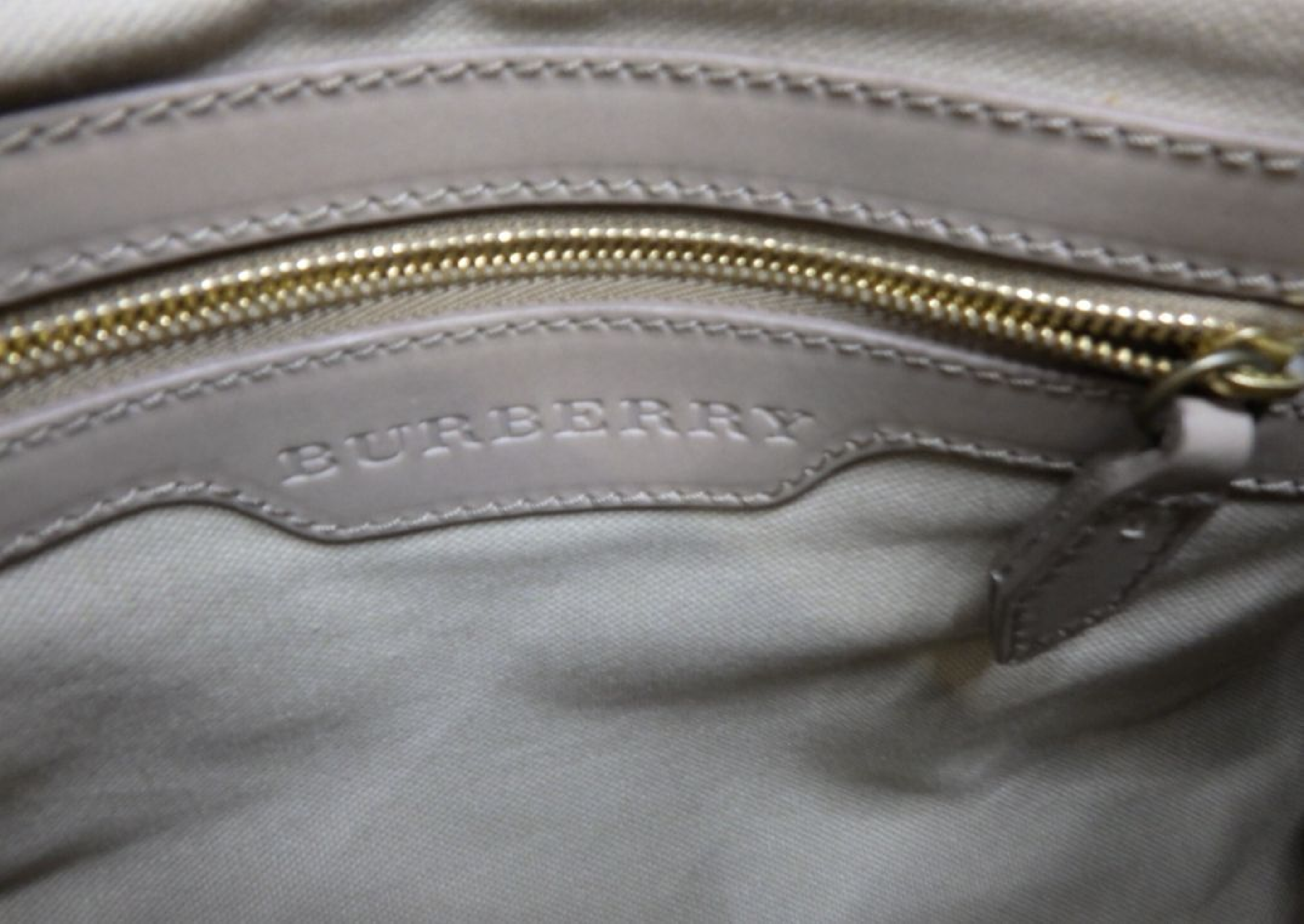 House Check Nova Check Bag/Handbag — view 8
