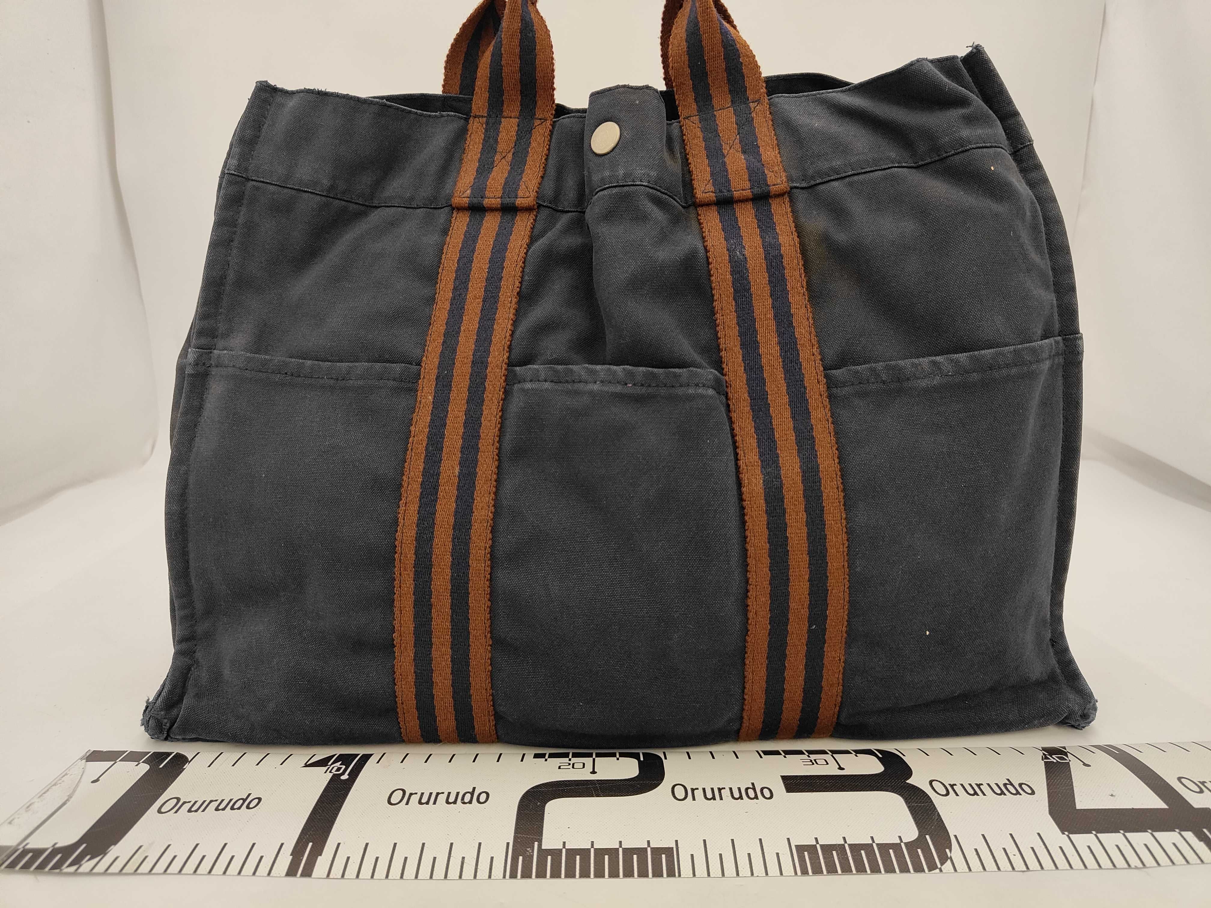 Fool Toe Tote MM Handbag — view 2