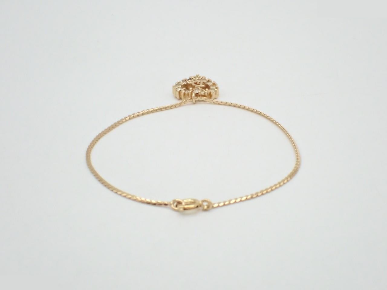 Other items: Precious metal bracelets and bangles (metal), wrist circumference approximately 18cm. — view 2