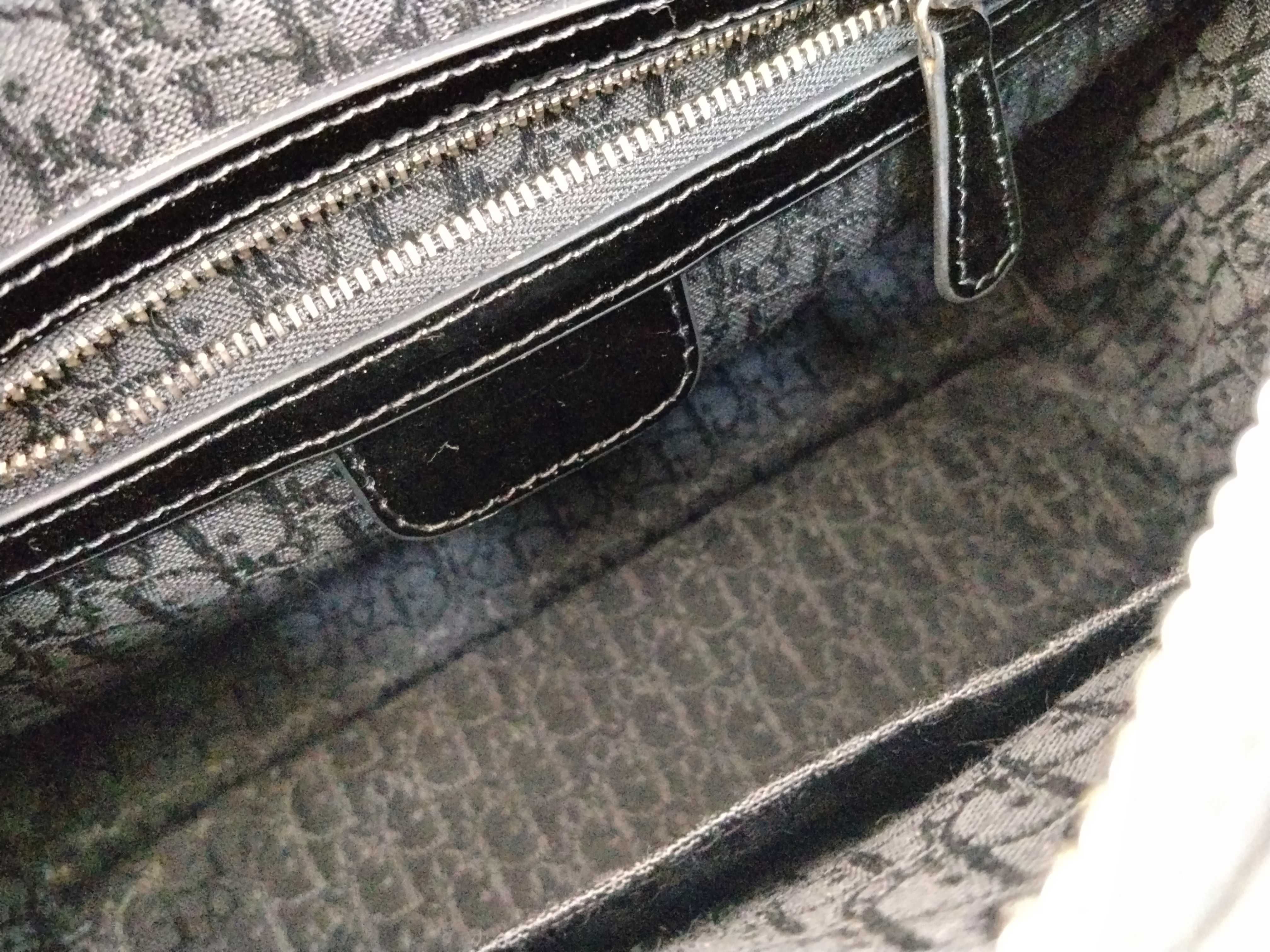 shoulder bag — view 11