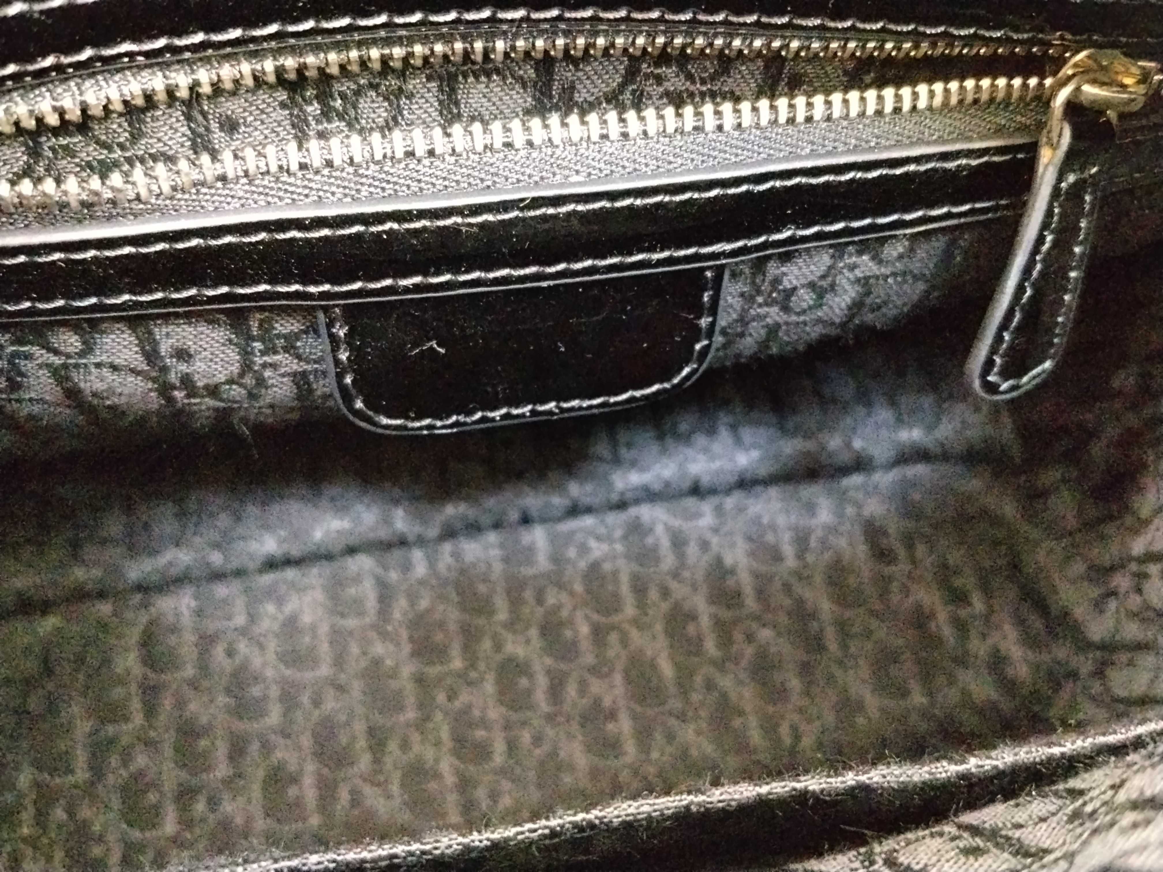 shoulder bag — view 12