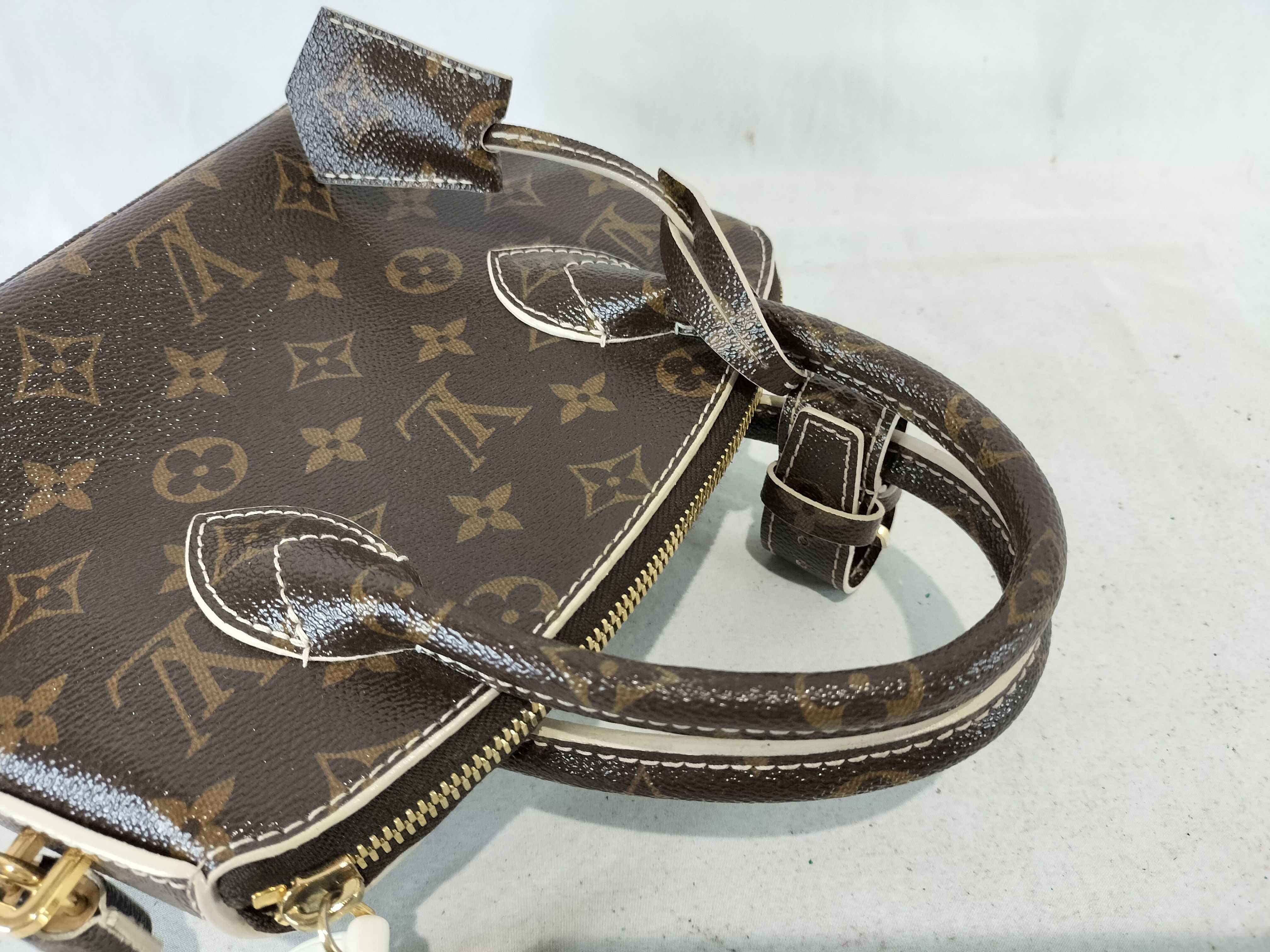 Monogram Shiny Lockit BB M40599 Handbag — view 3