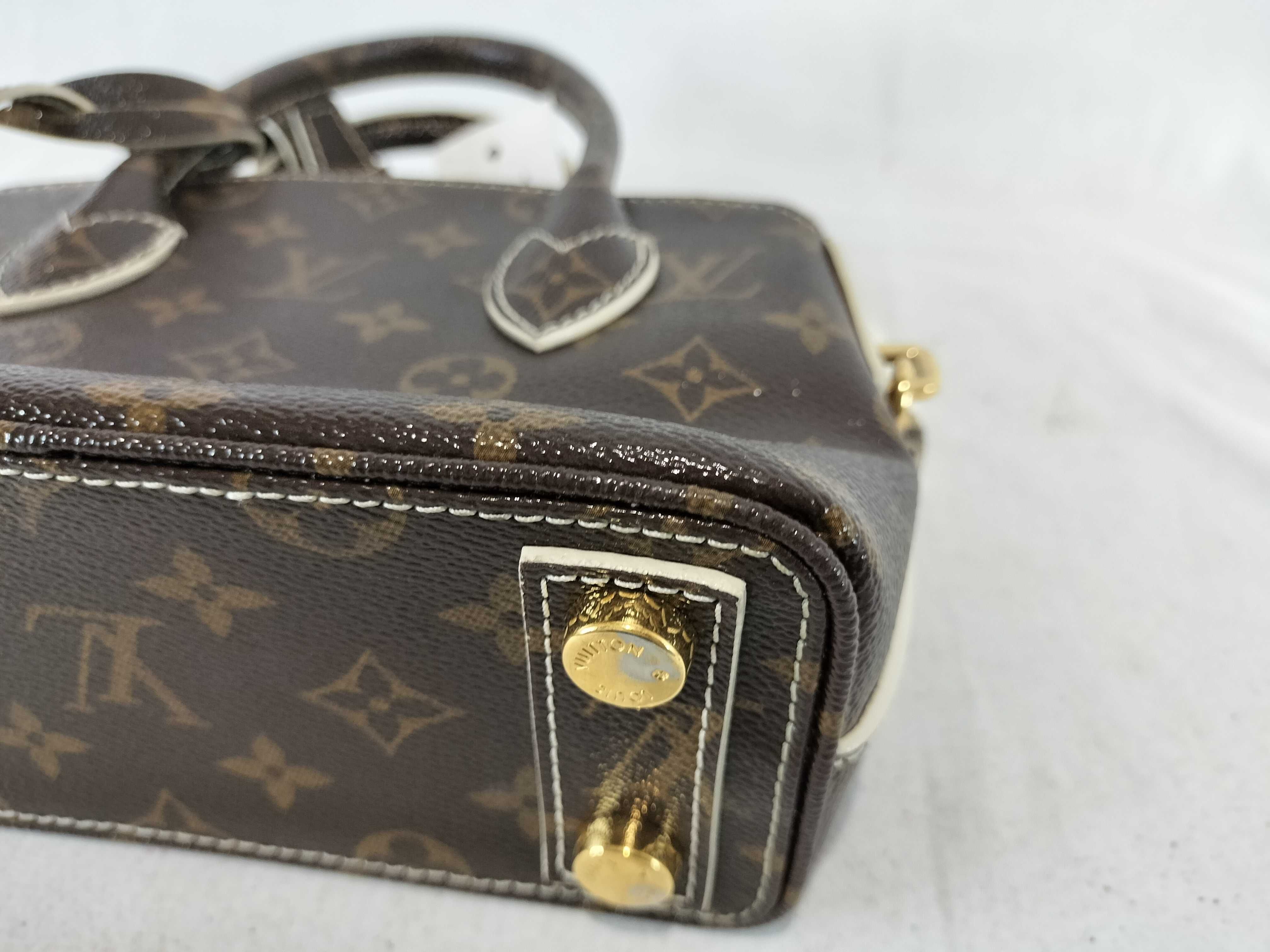 Monogram Shiny Lockit BB M40599 Handbag — view 6