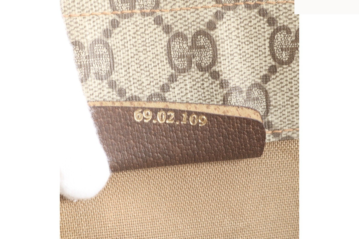 GG Supreme 69 02 109 Leather Tote Bag — view 9