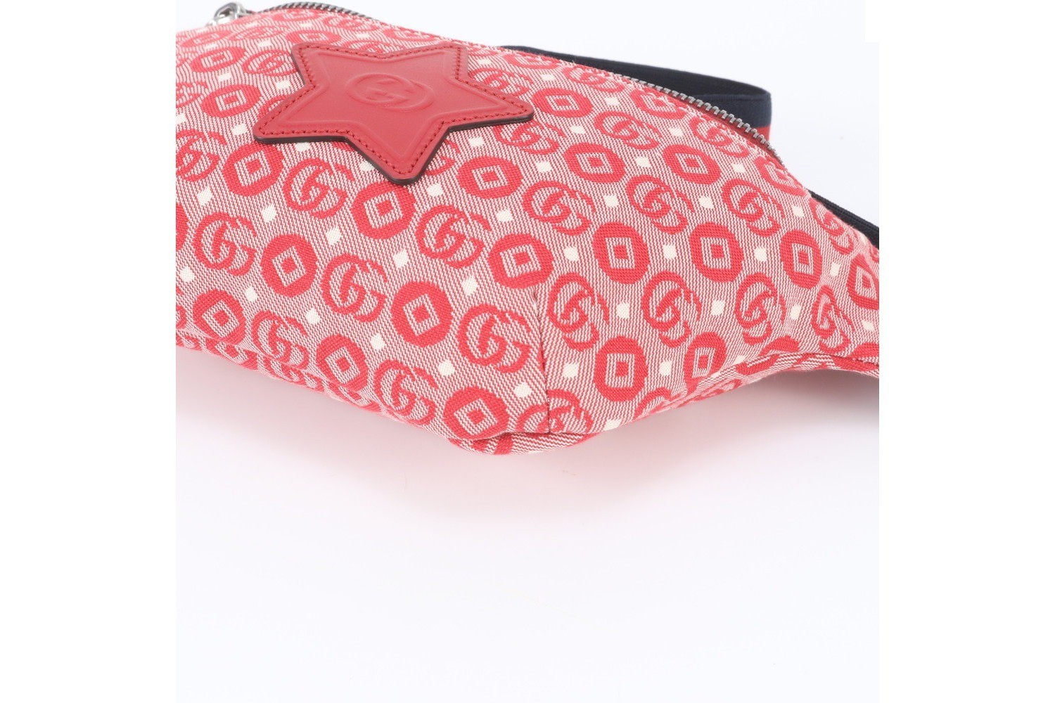Interlocking G 502095 Leather Waist Bag — view 5