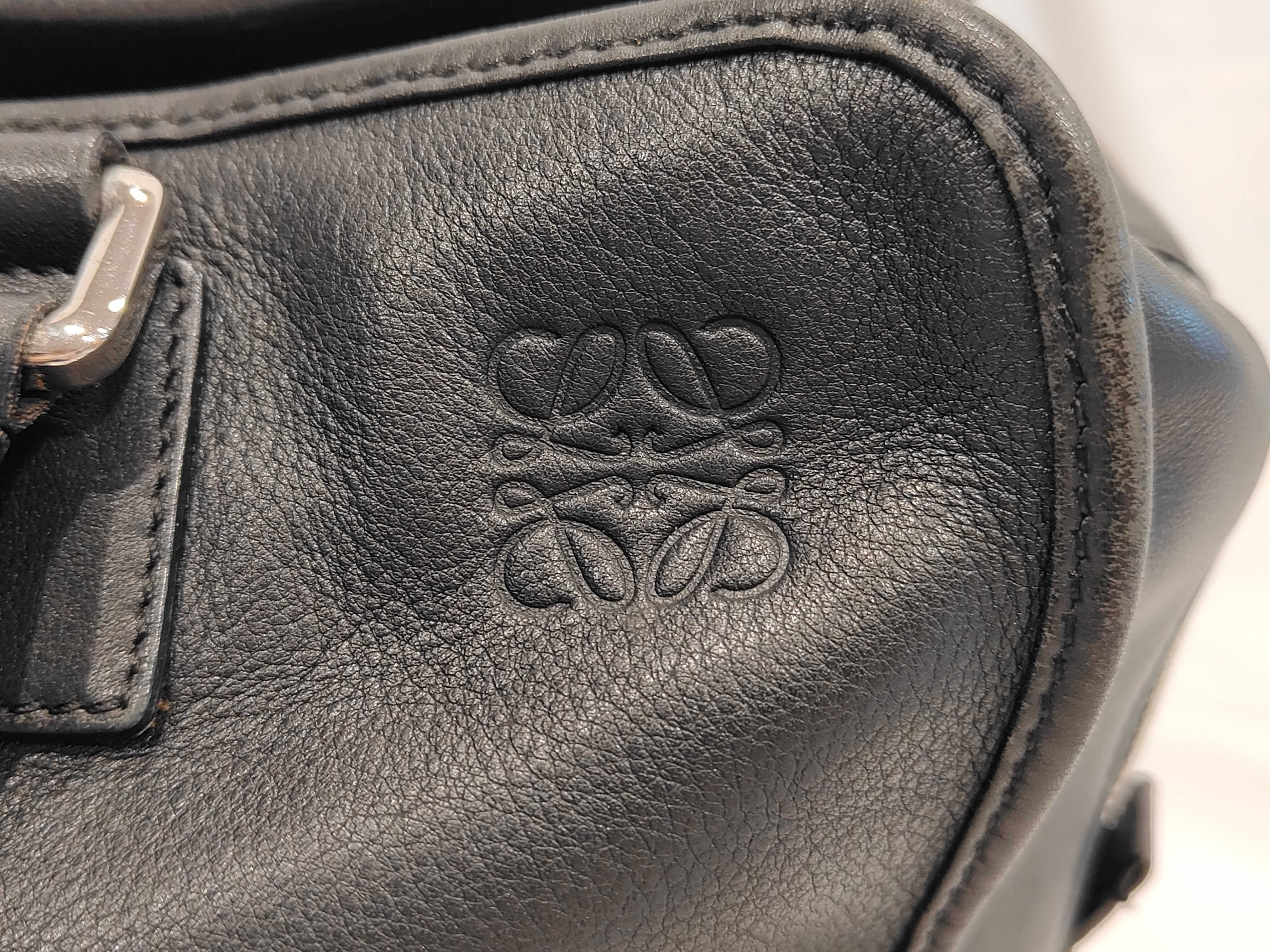 Amazona 35 Black Handbag — view 11