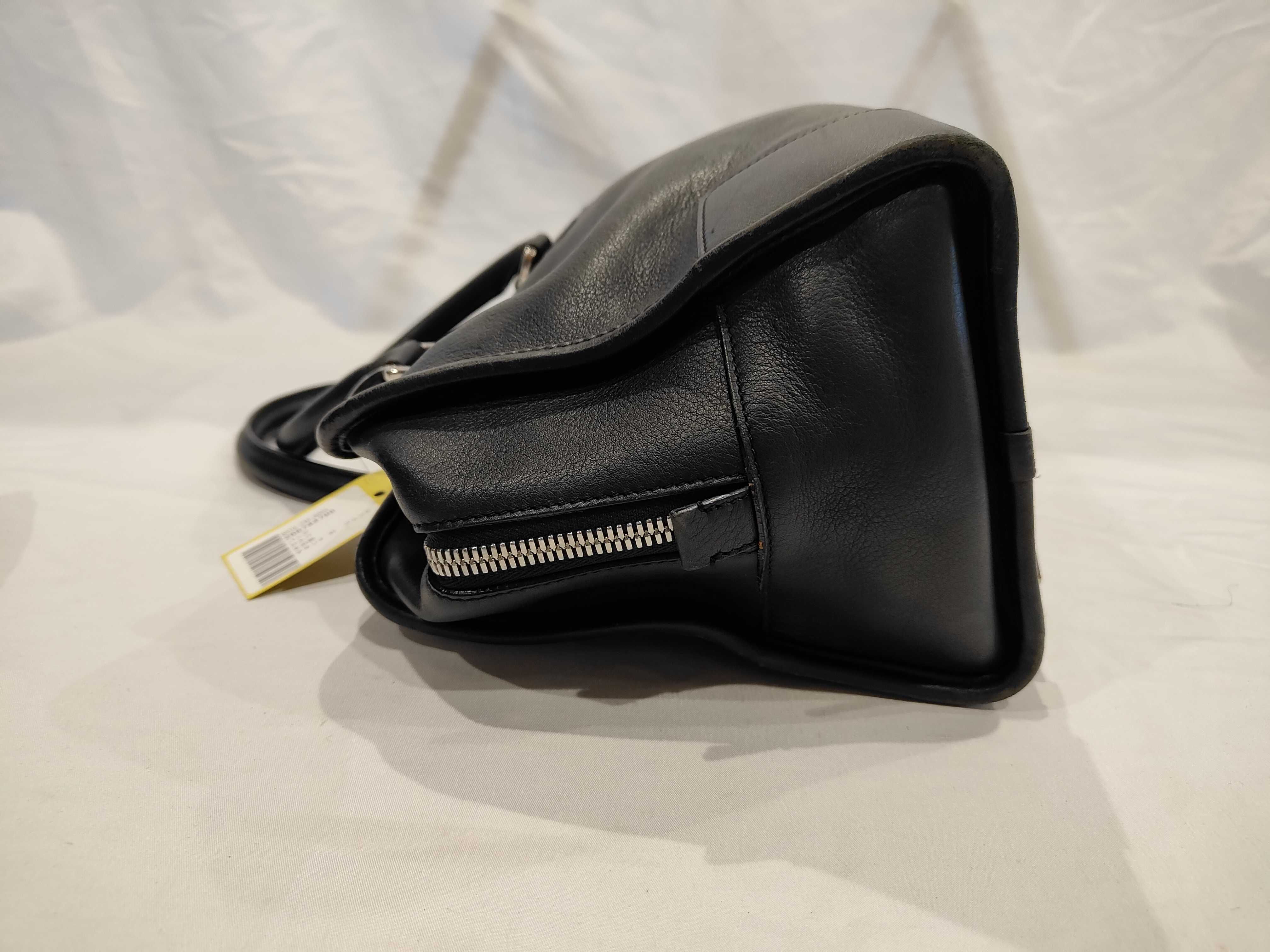 Amazona 35 Black Handbag — view 5