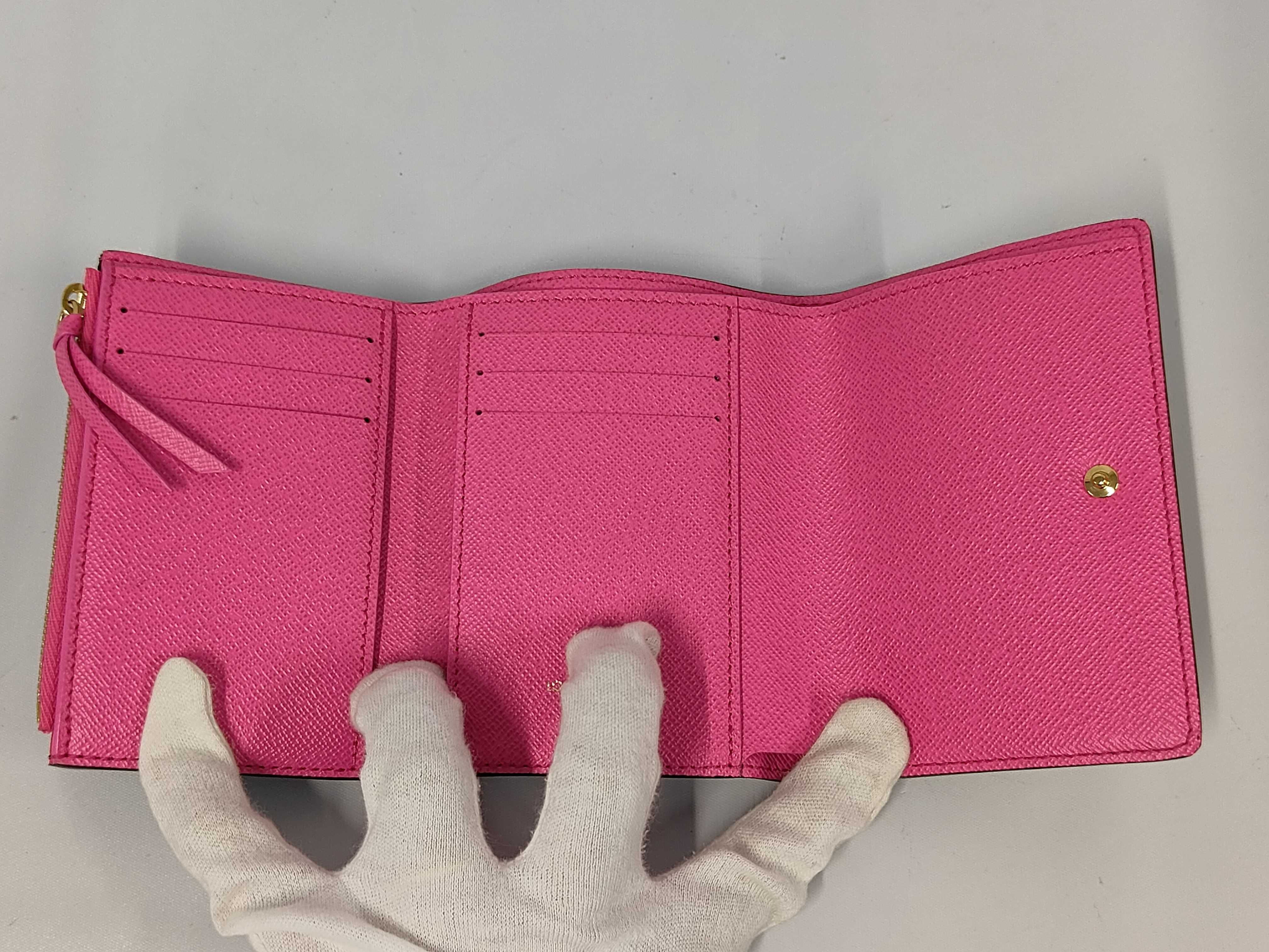 Monogram Vivienne Portefeuille Victorine M81631 RFID Wallet — view 6