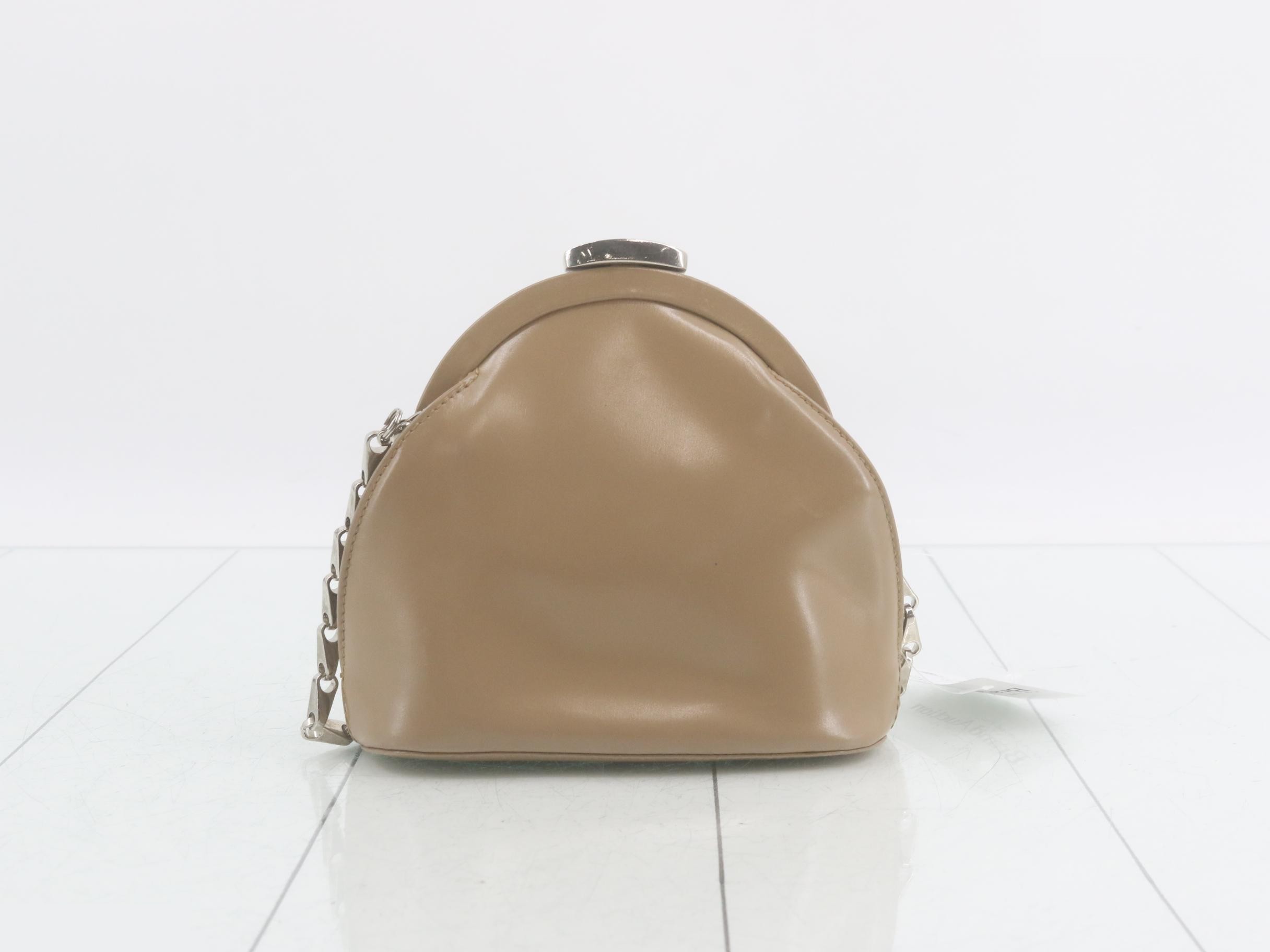 handbag — view 2