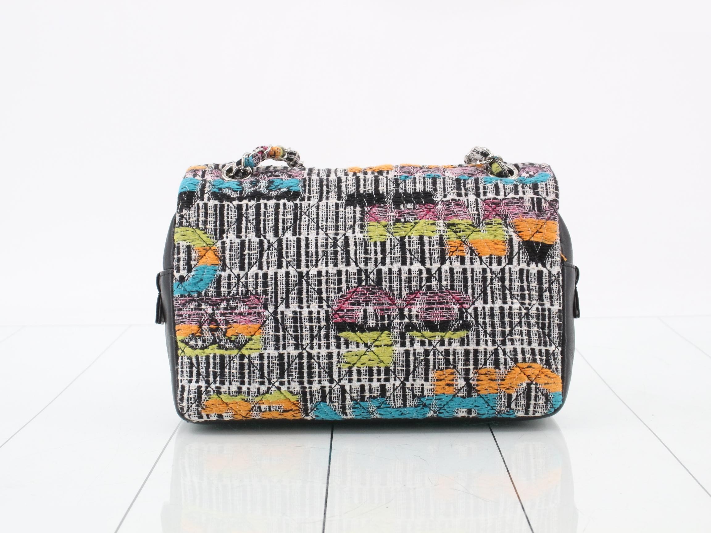Matelassé (bag) - Shoulder bag — view 2