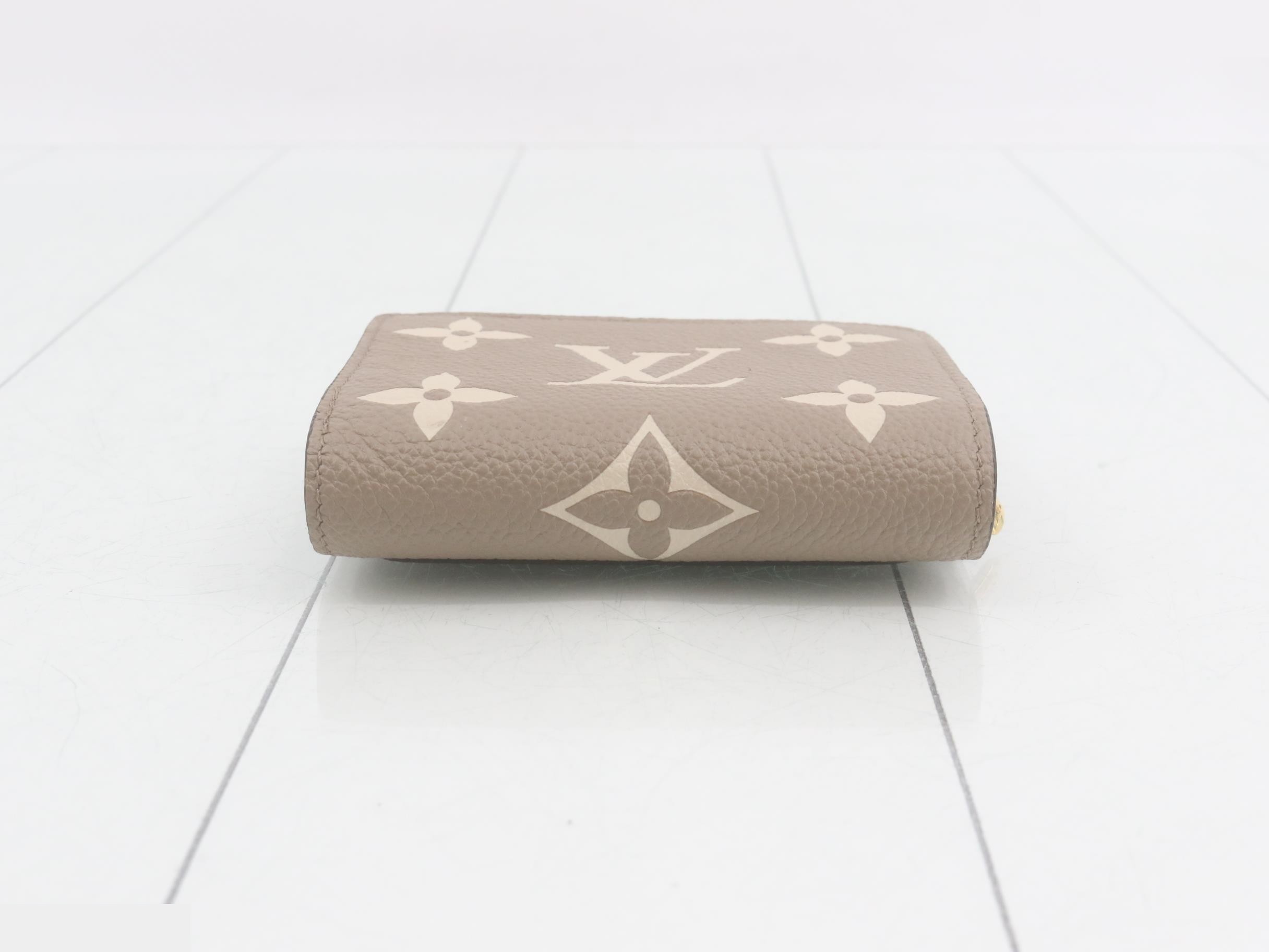 Portefeuille Claire — view 3