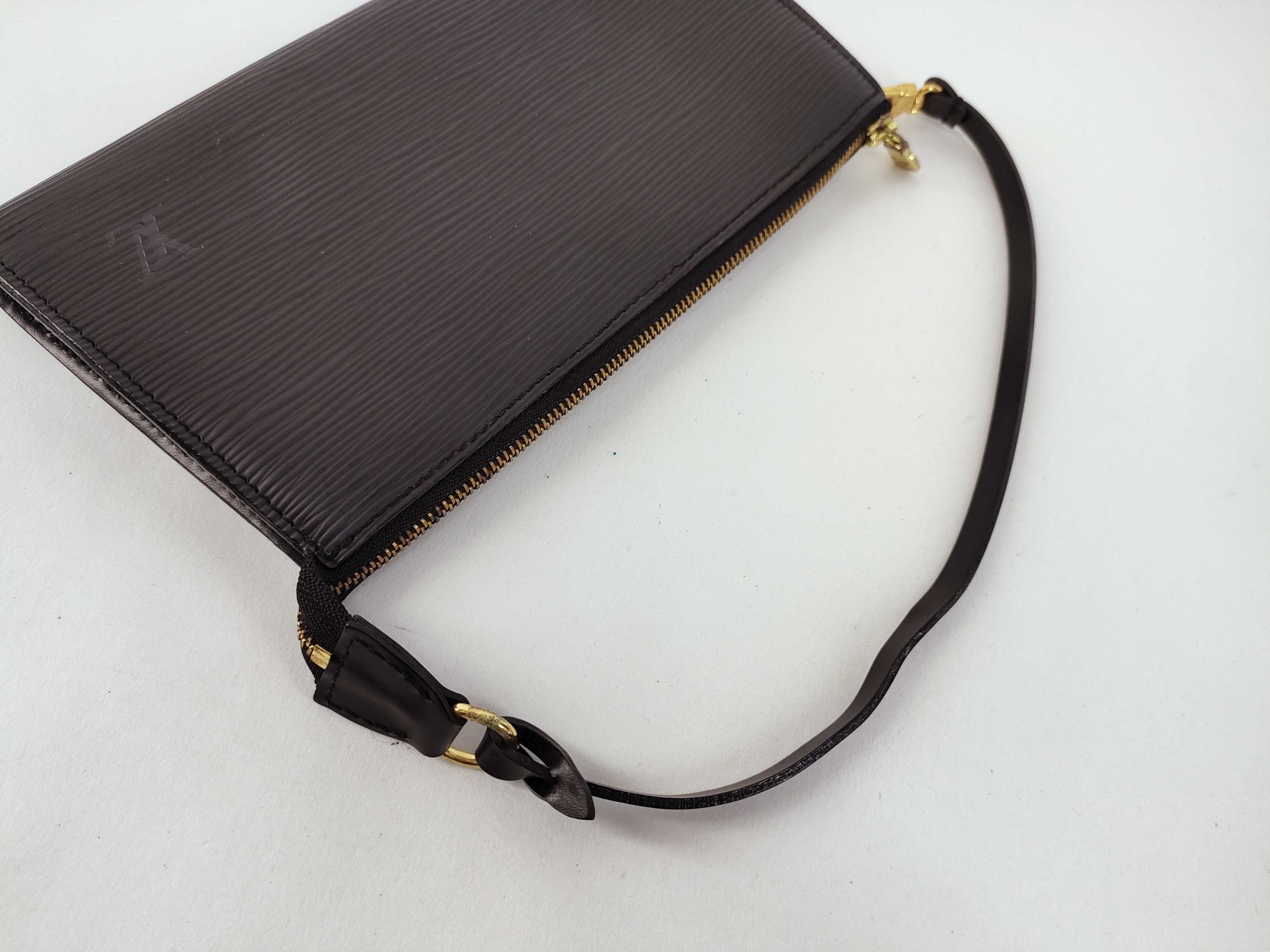 Epi Leather Pochette Accessoires Black M52942 AR1010 Handbag — view 3