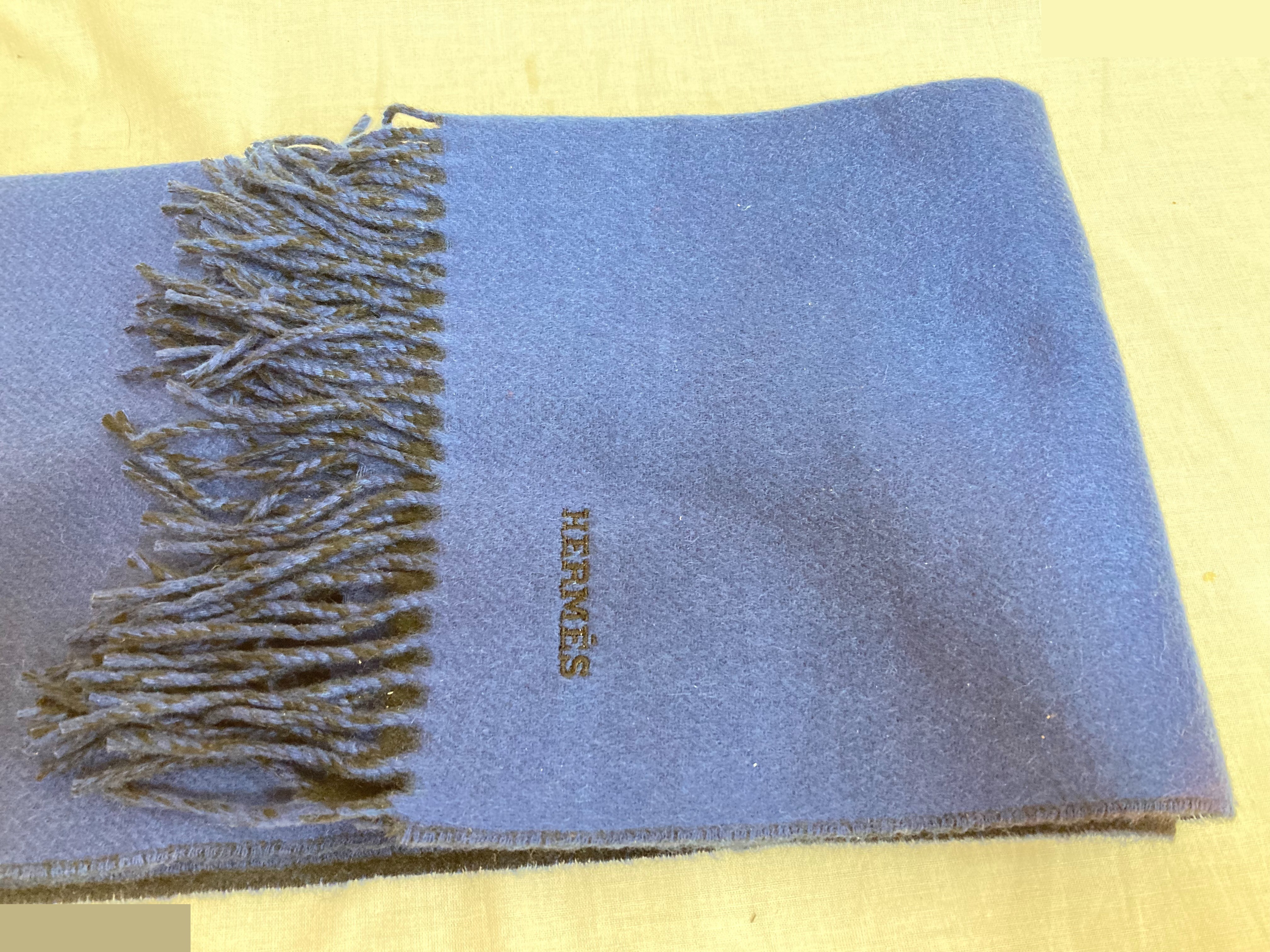 muffler — view 2