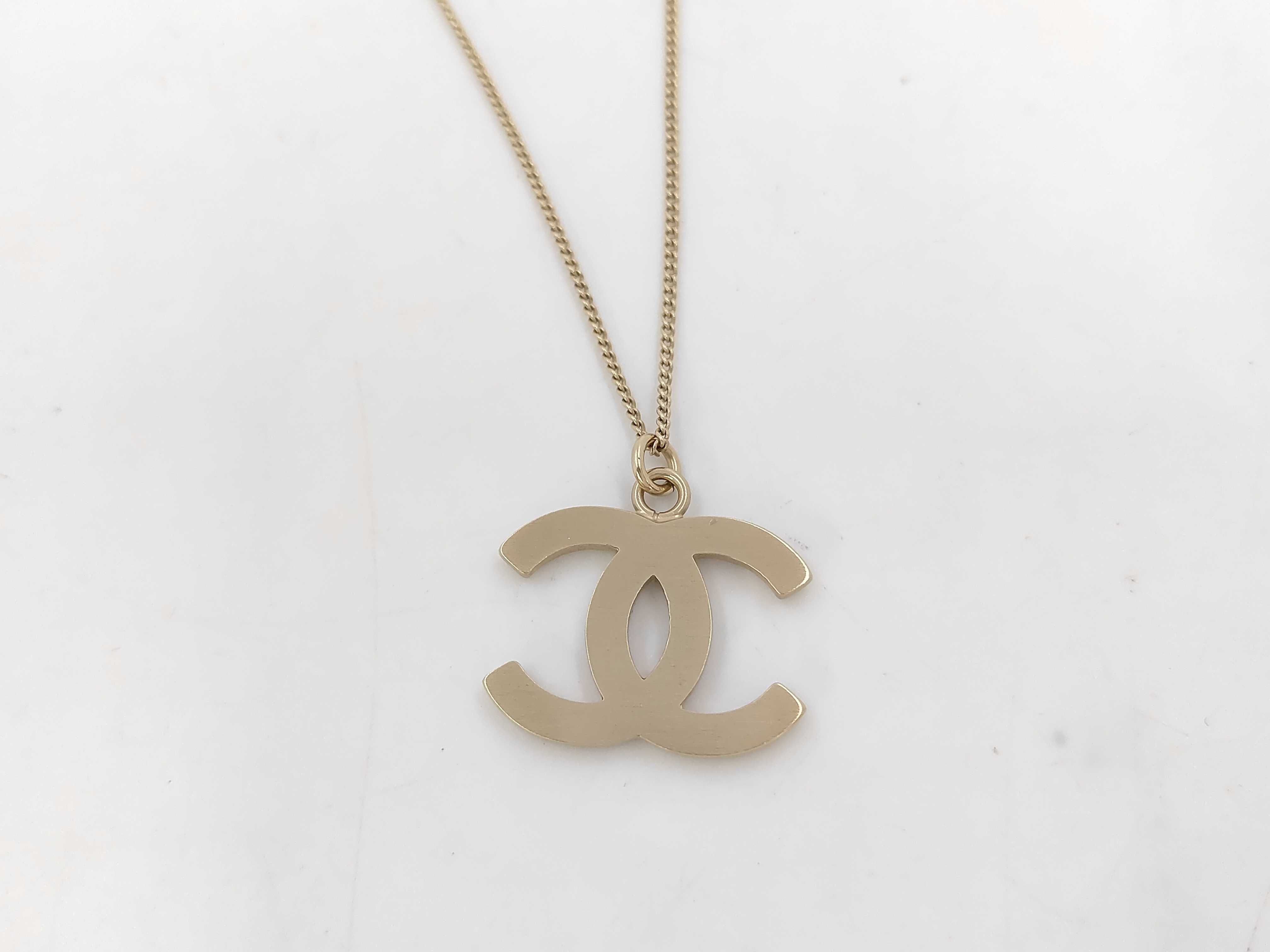 Coco Mark Rhinestone Gold Necklace B 11A — view 2
