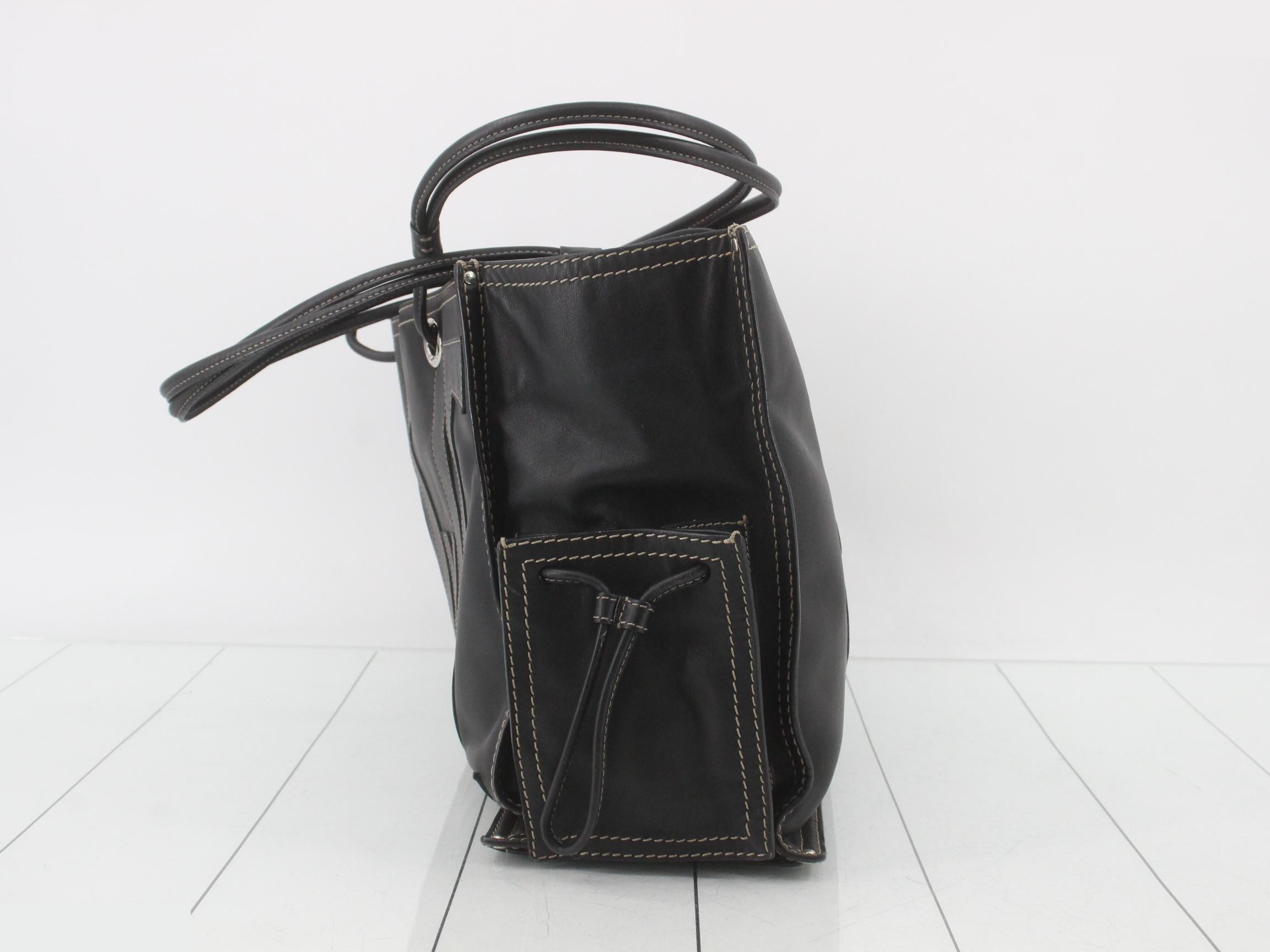 Shopper tote bag, Anagram design, leather, navy, W41 H26 D15 — view 4