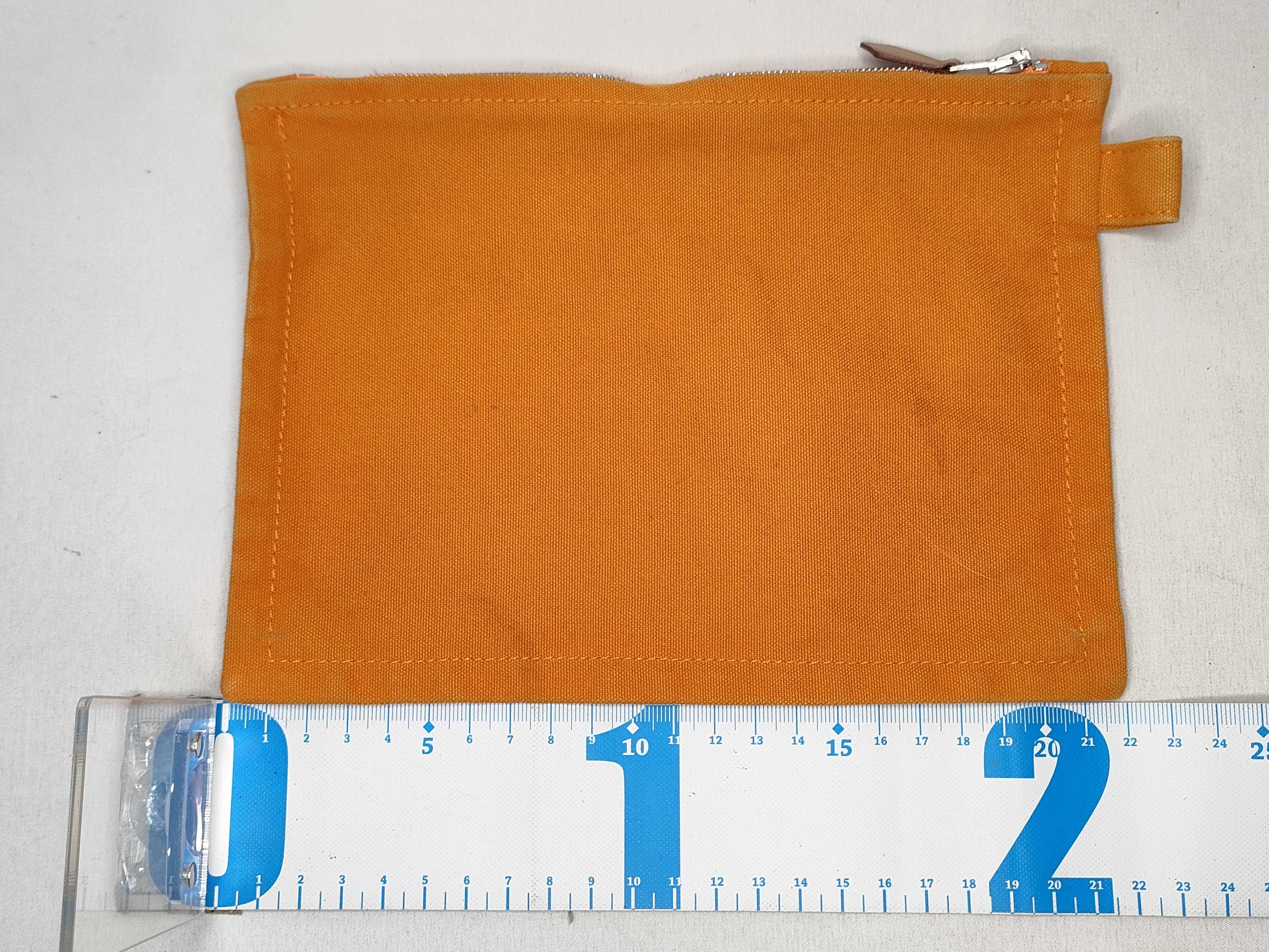pouch — view 2