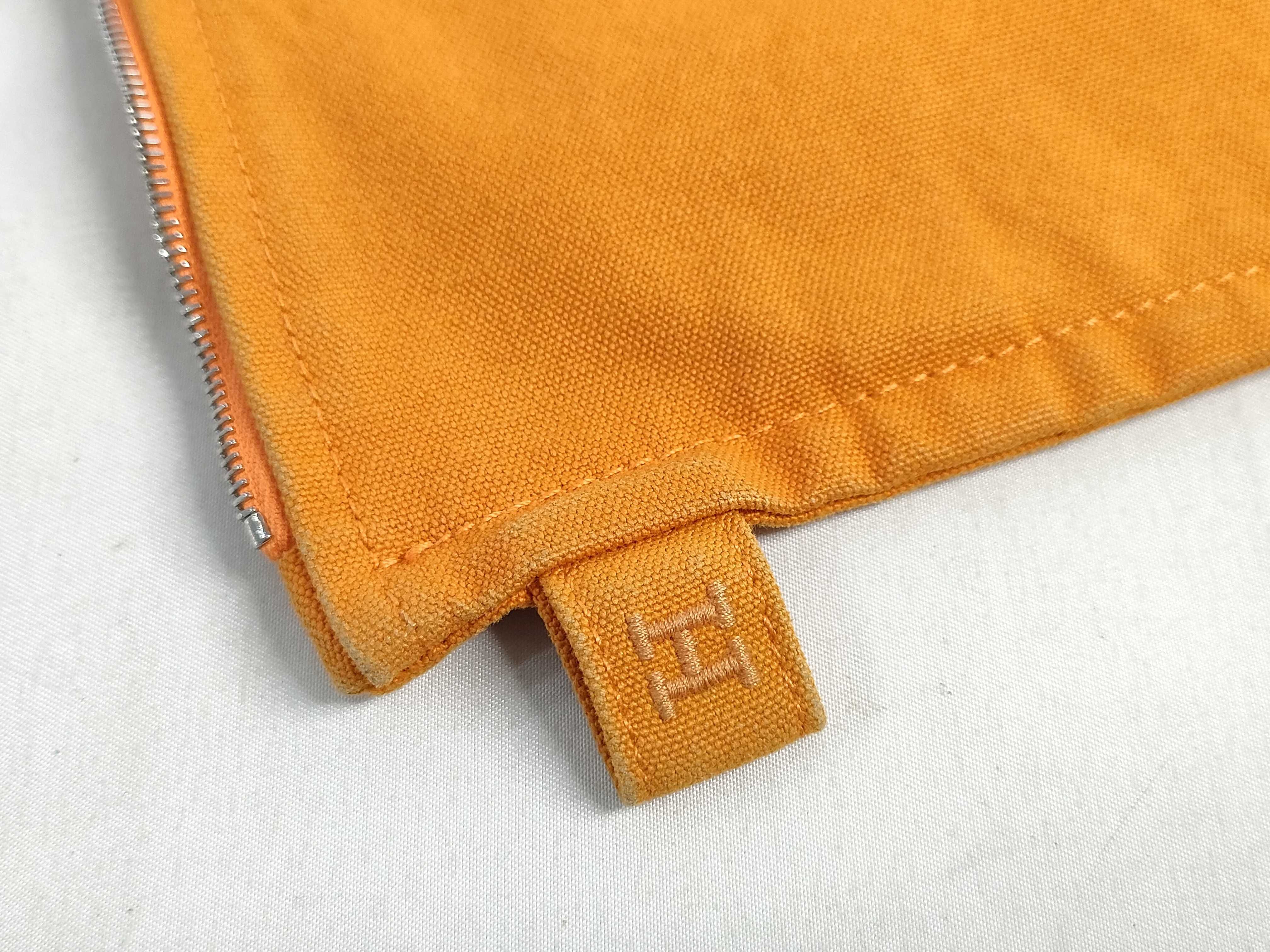 pouch — view 10