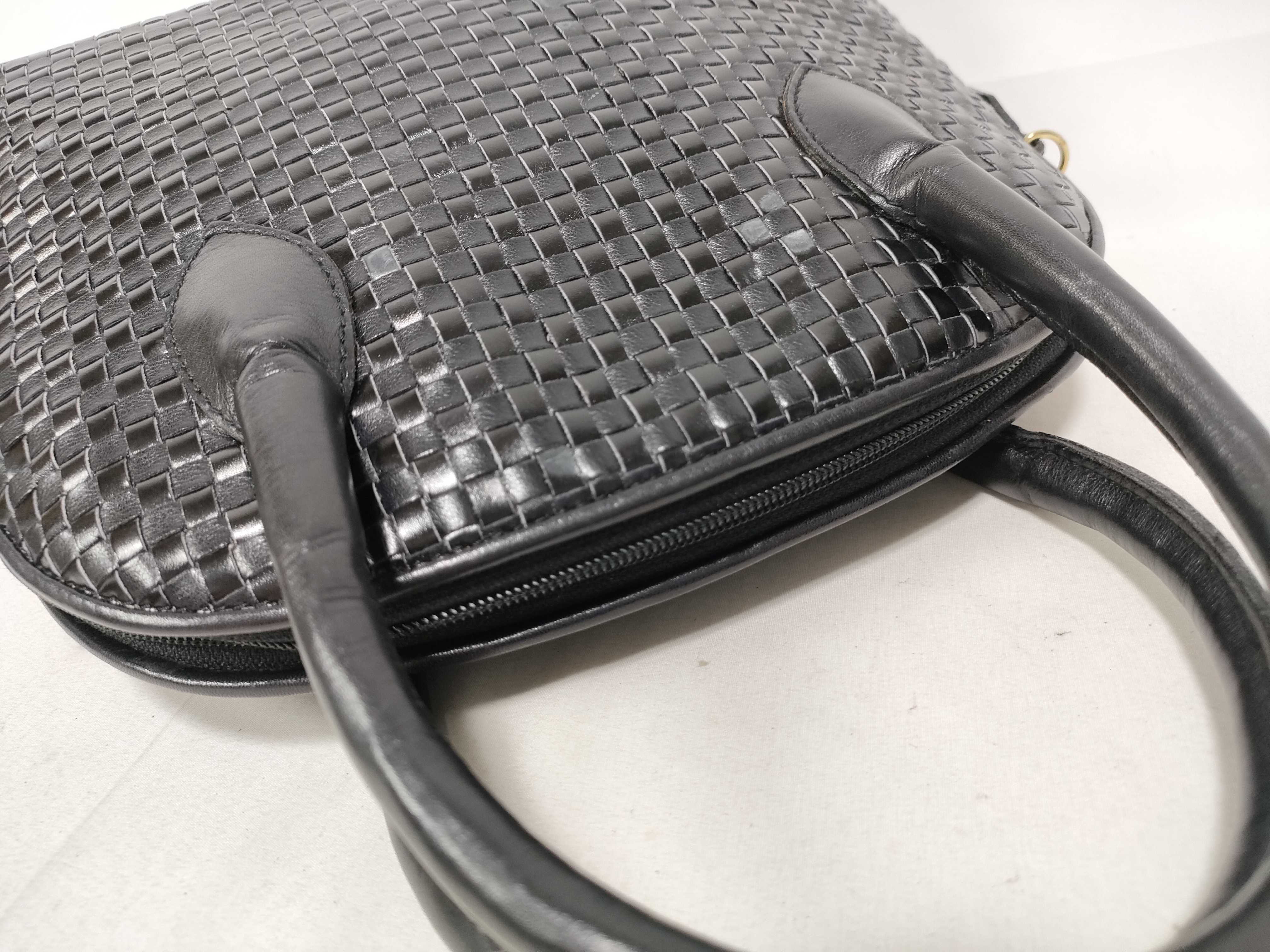 Handbag / Leather Handbag — view 13