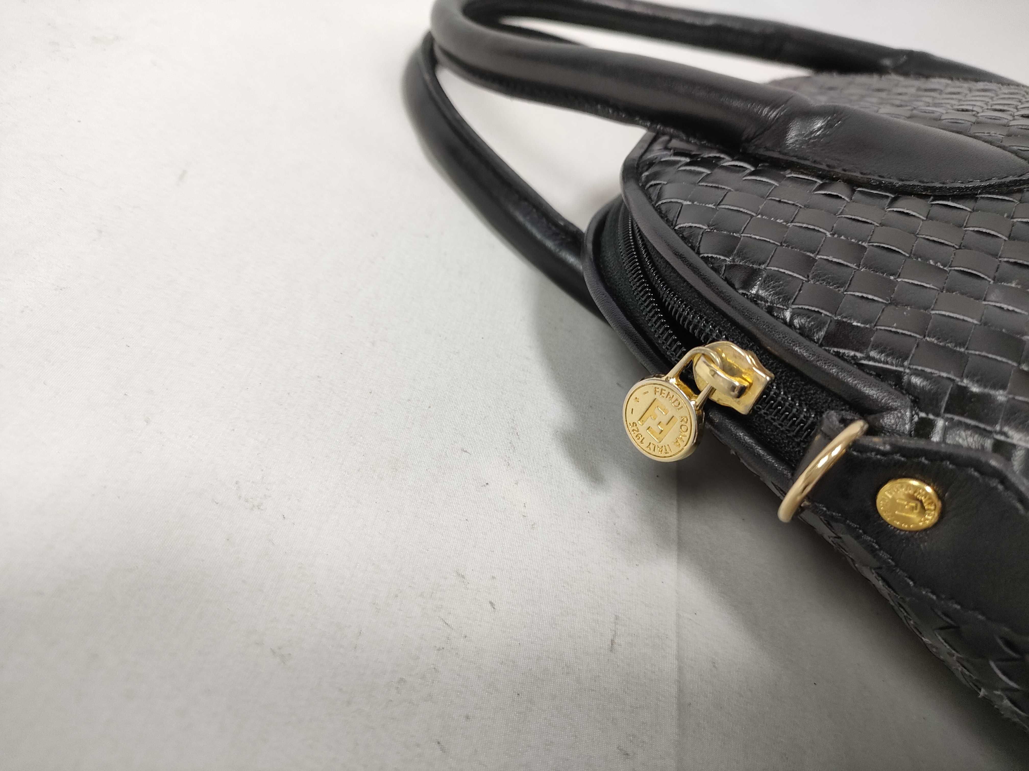 Handbag / Leather Handbag — view 9