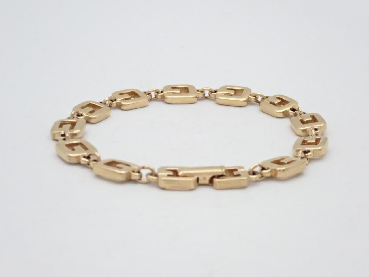 Other items in the line: Precious metal bracelets and bangles (metal), wrist circumference approximately 18.5 cm. — view 2