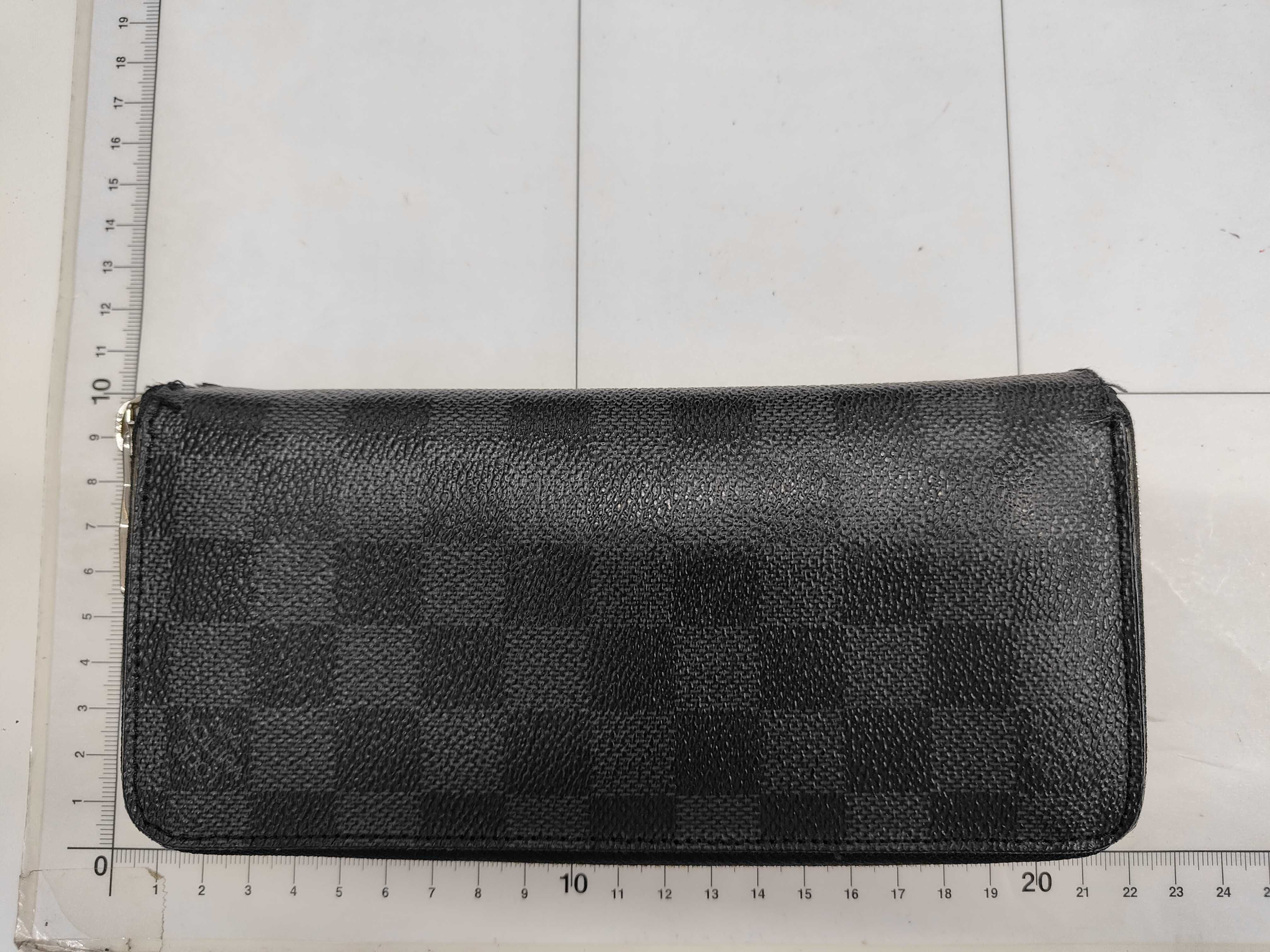Damier Graphite Zippy Wallet Vertical Long Wallet — view 2