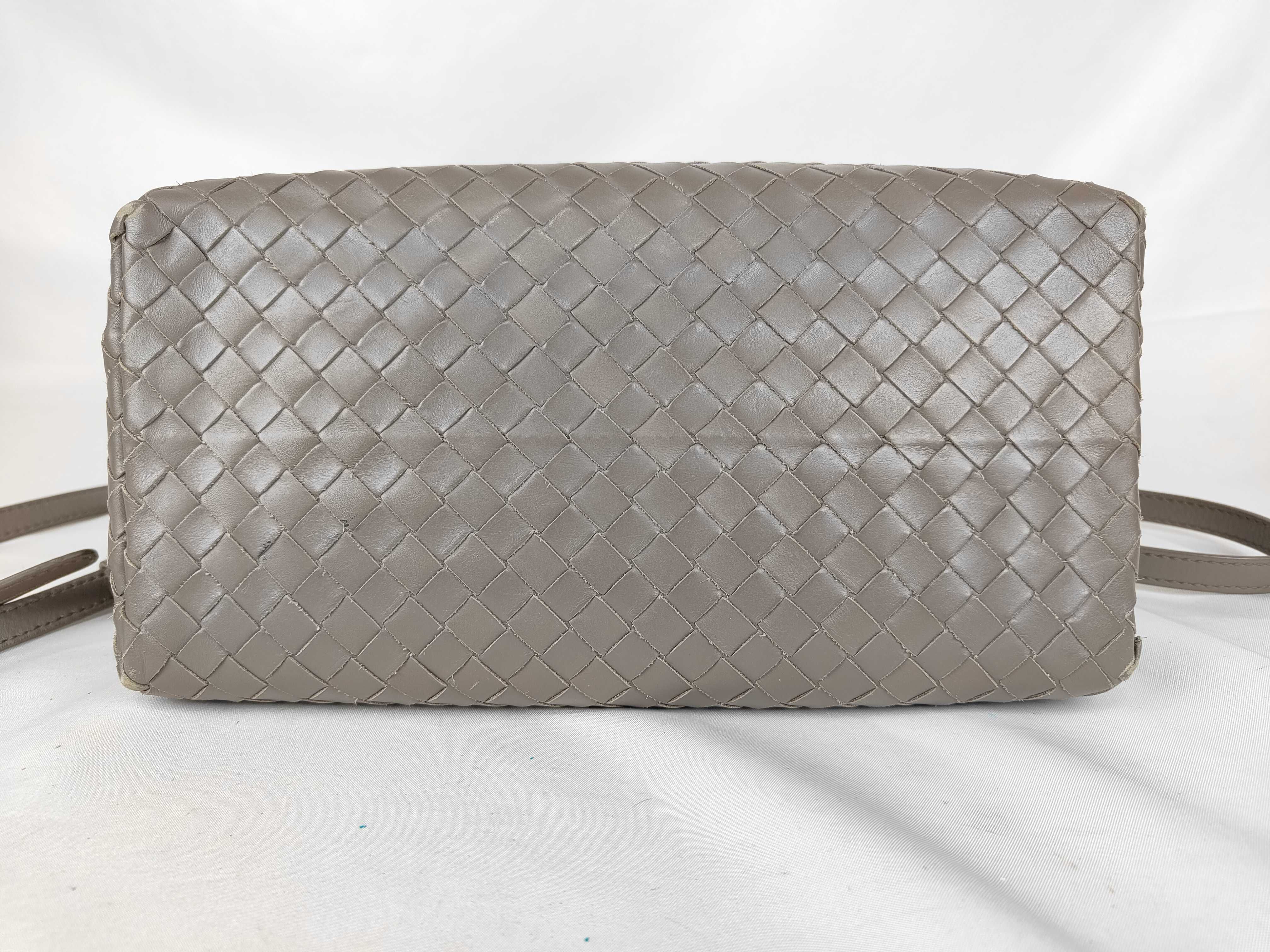 Intrecciato Handbag 2-Way Greige Handbag — view 10