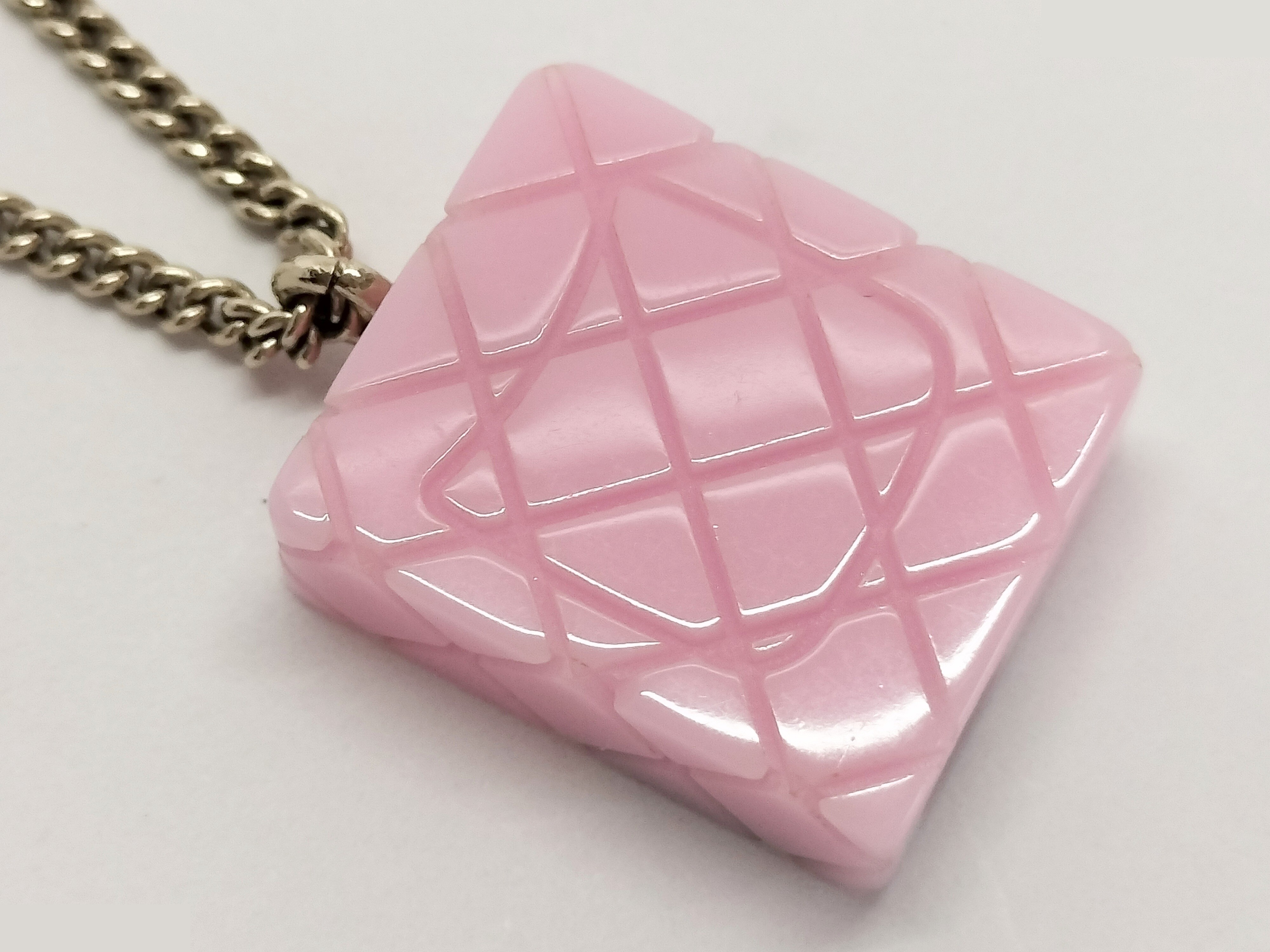 Coco Cambon Line Gold Necklace with Pink Chain (approx. 42cm) — view 5