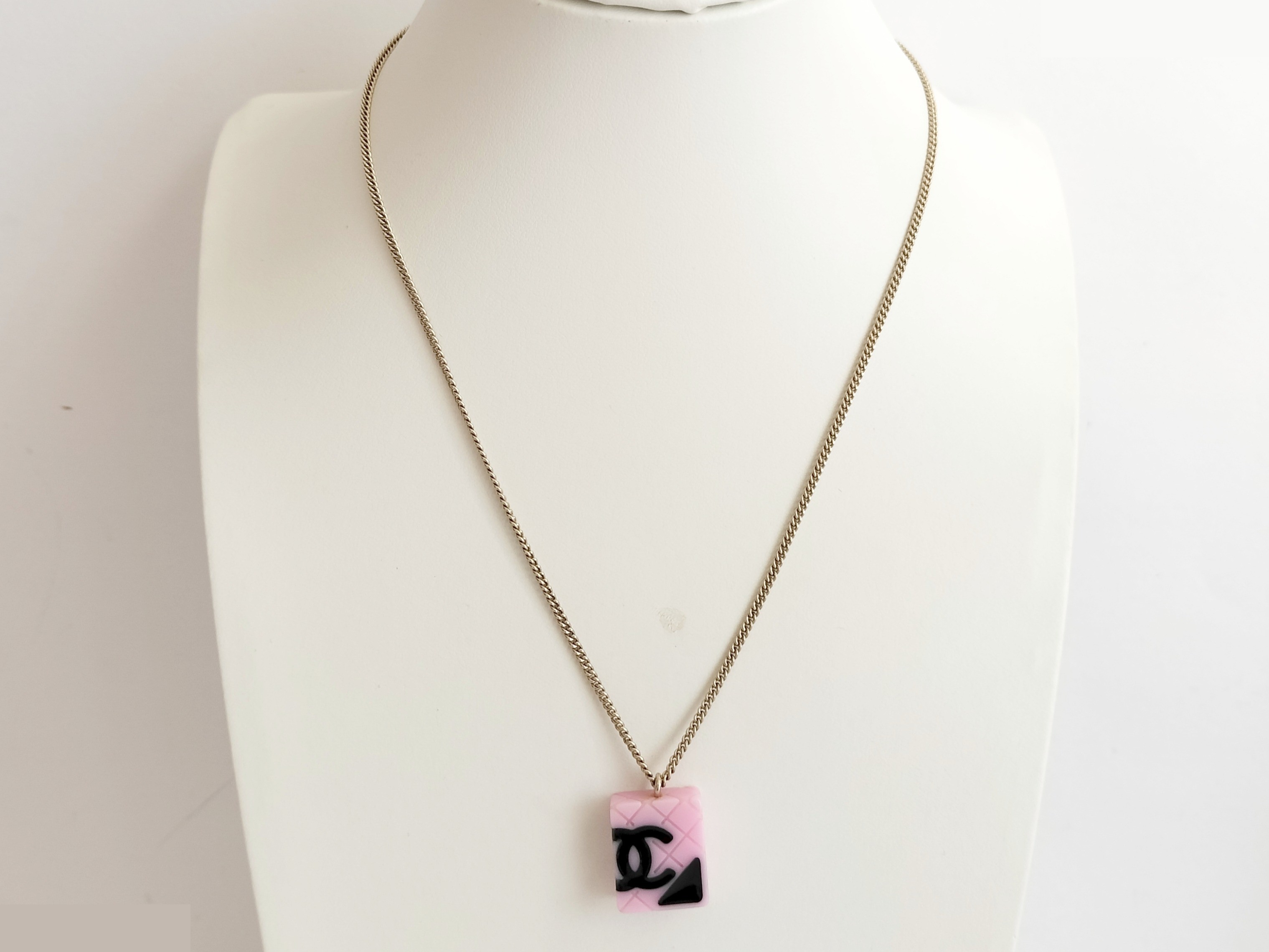 Coco Cambon Line Gold Necklace with Pink Chain (approx. 42cm) — view 8