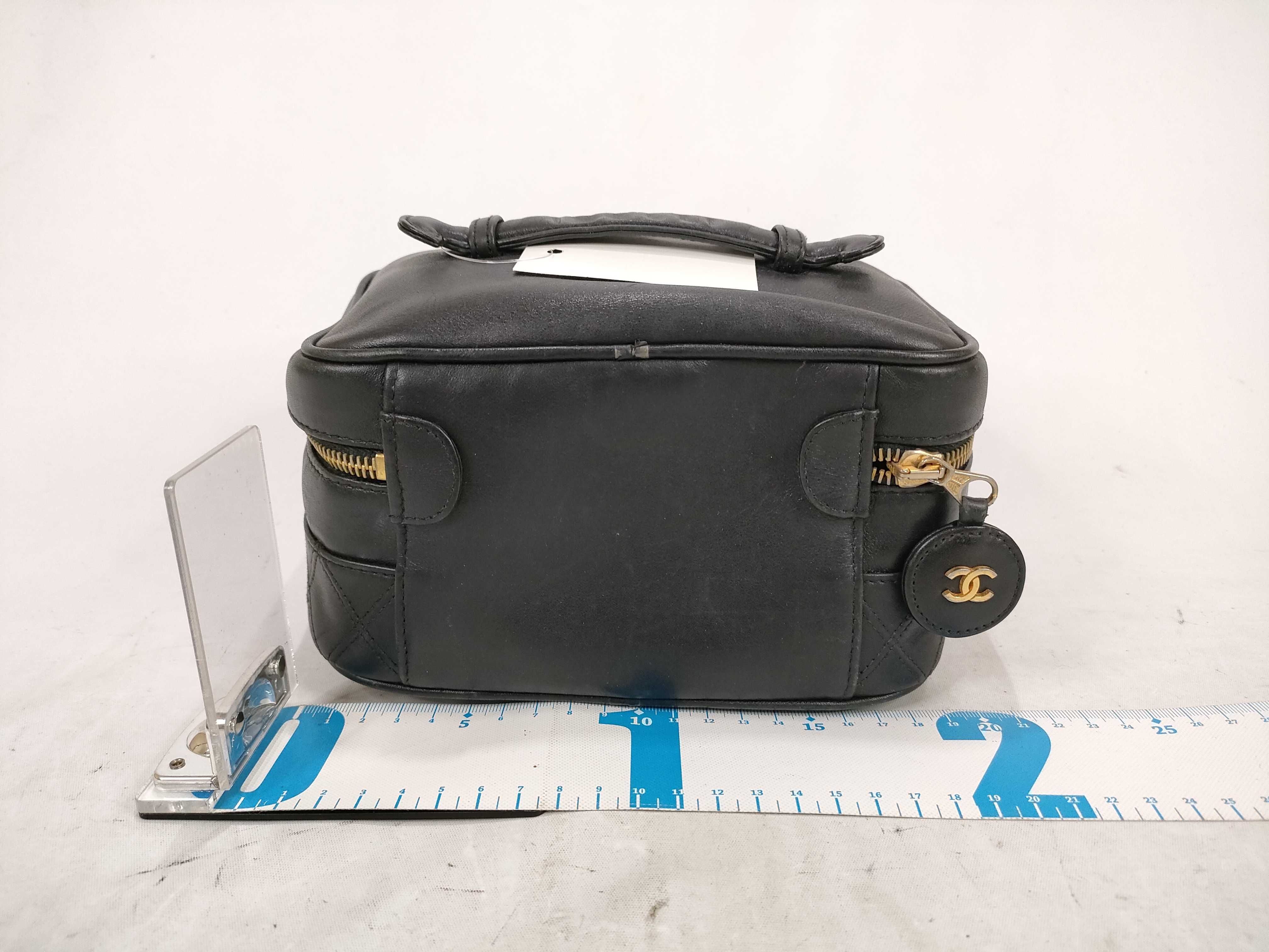 Vanity Bag, Series 3 Vanity Bag — view 2