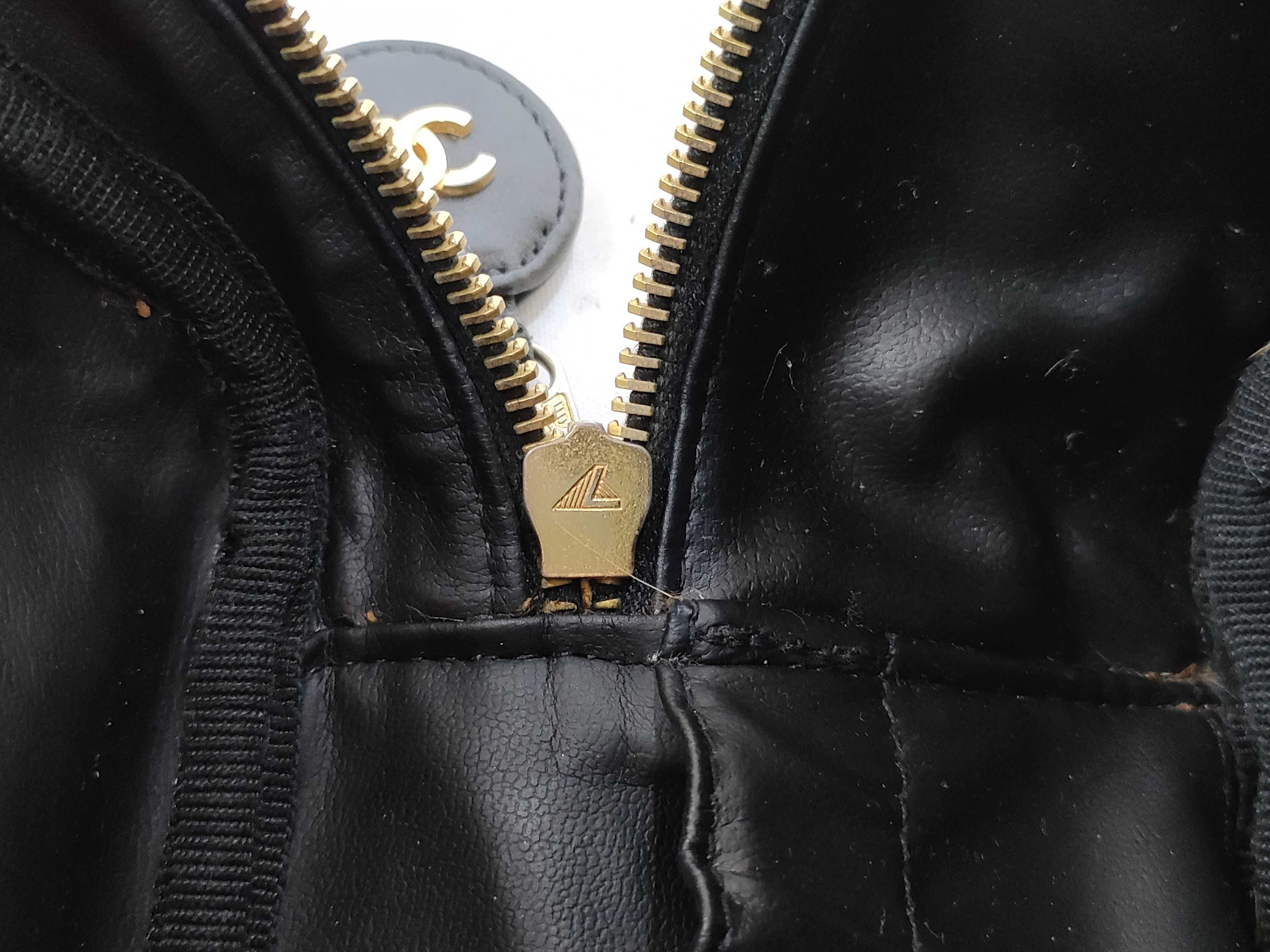Vanity Bag, Series 3 Vanity Bag — view 9