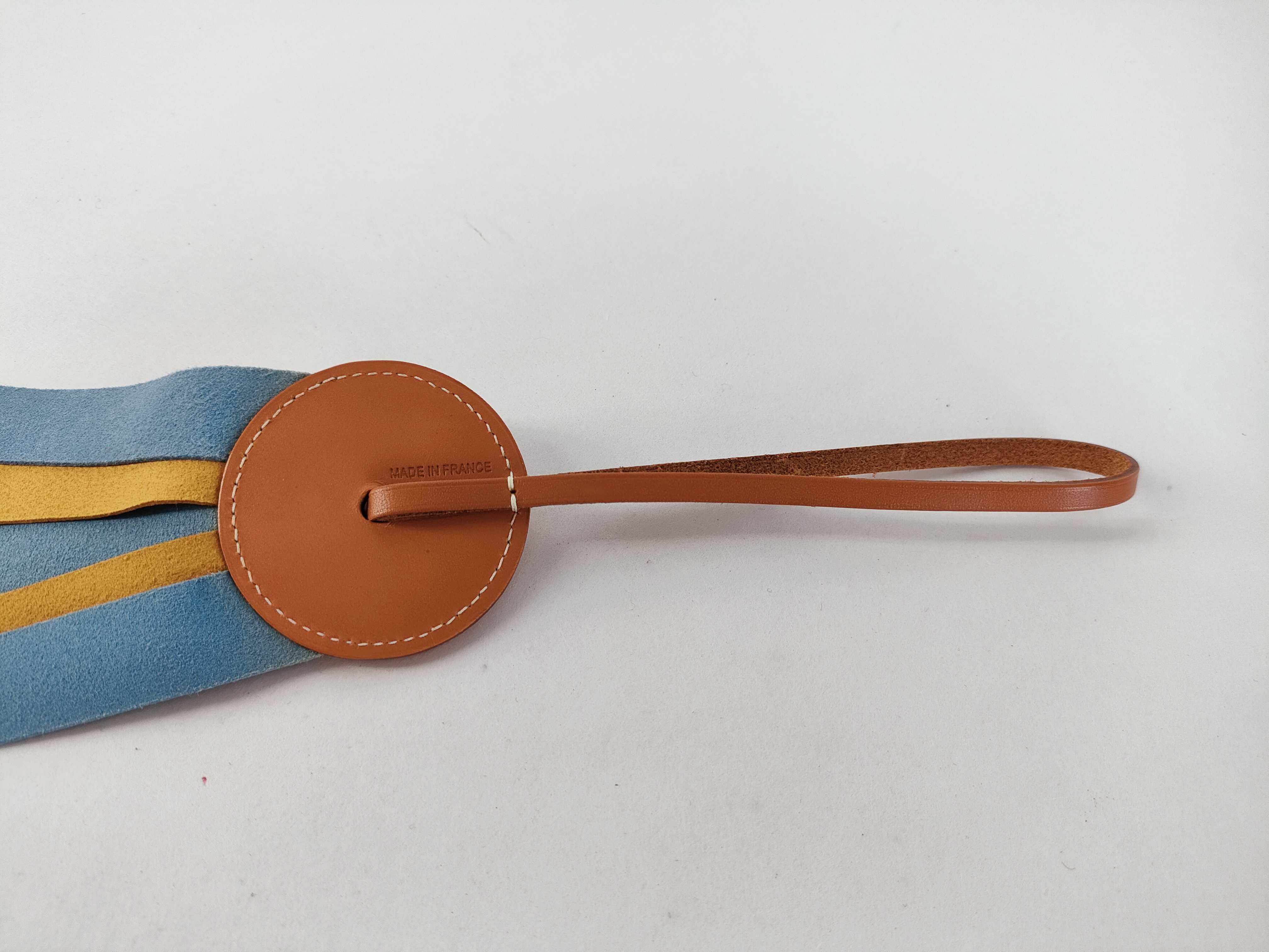 Paddock Flot Charm, Blue x Light Brown, Hermes Charm — view 4