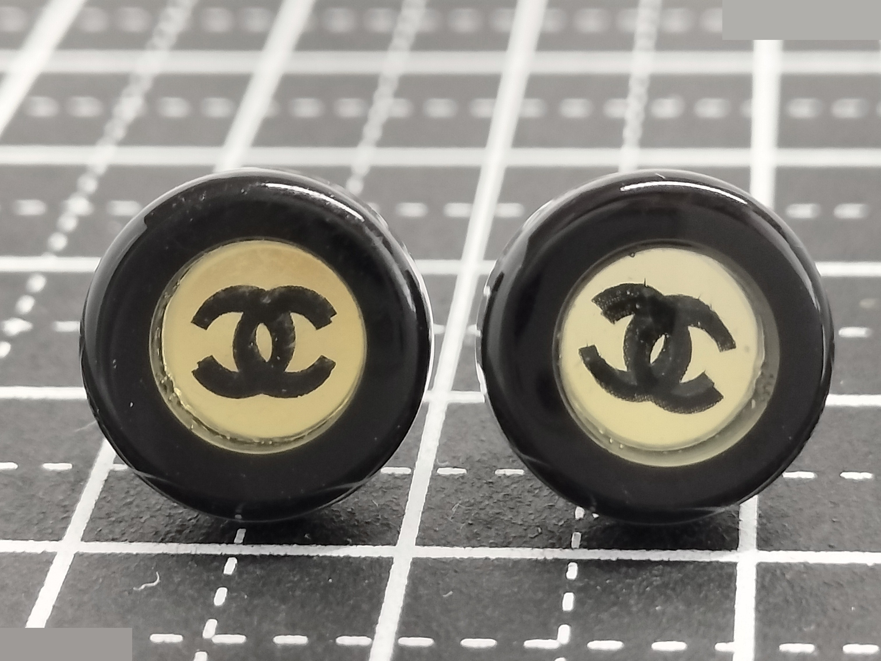 Coco Mirror Black Earrings — view 6