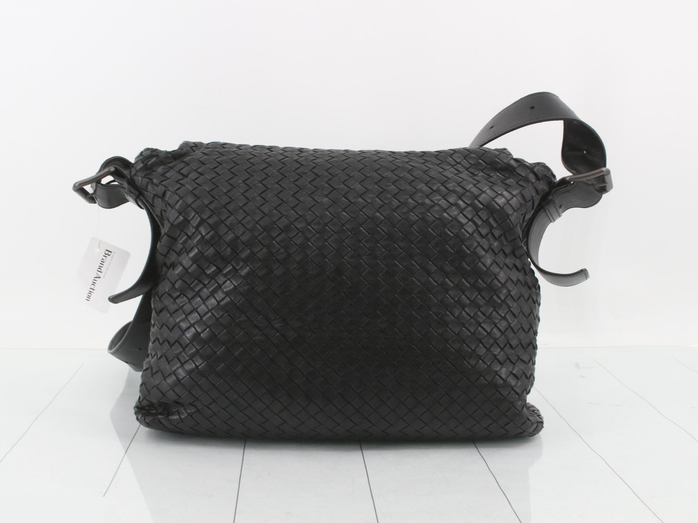 Intrecciato shoulder bag — view 2