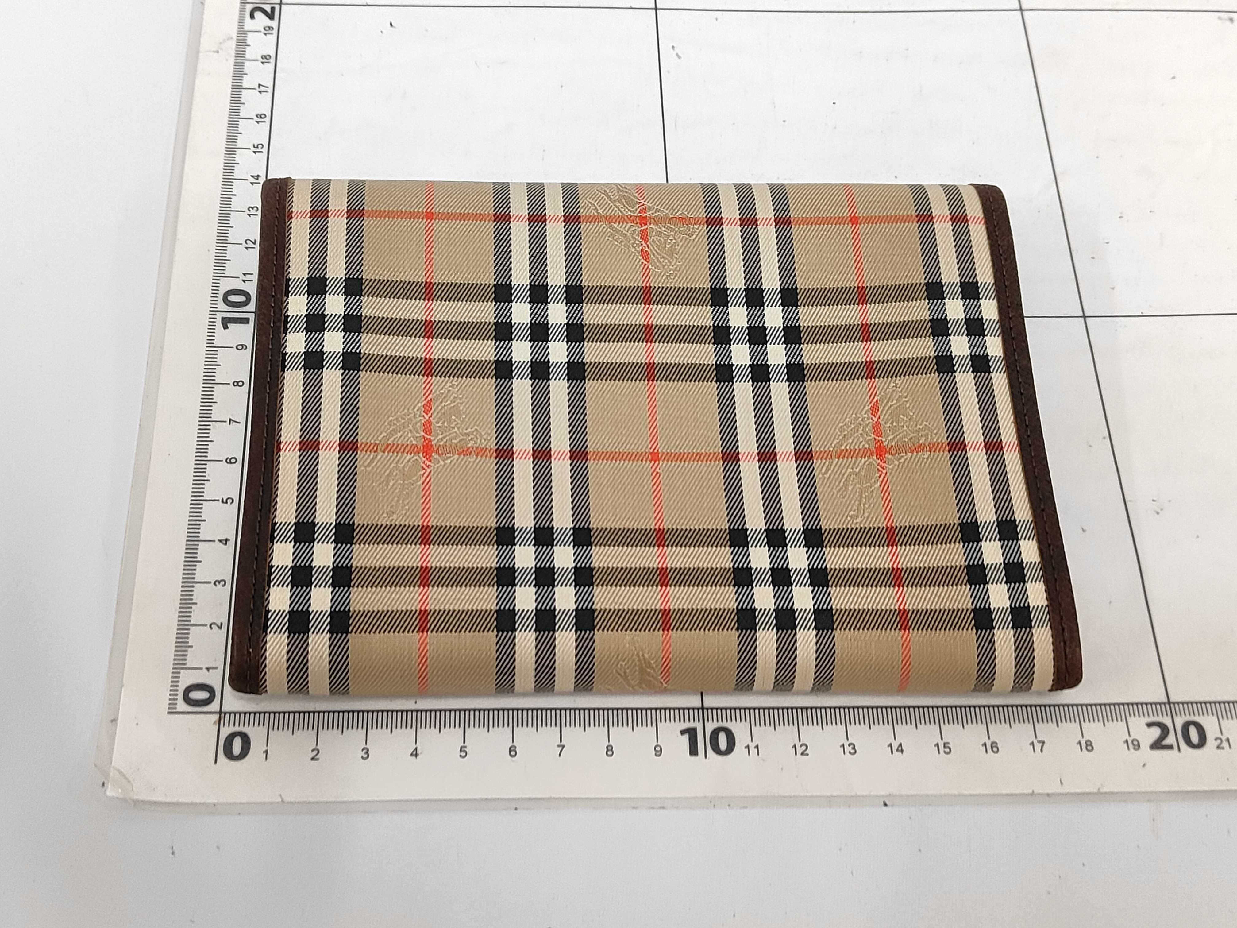 pouch and other accessories — view 2
