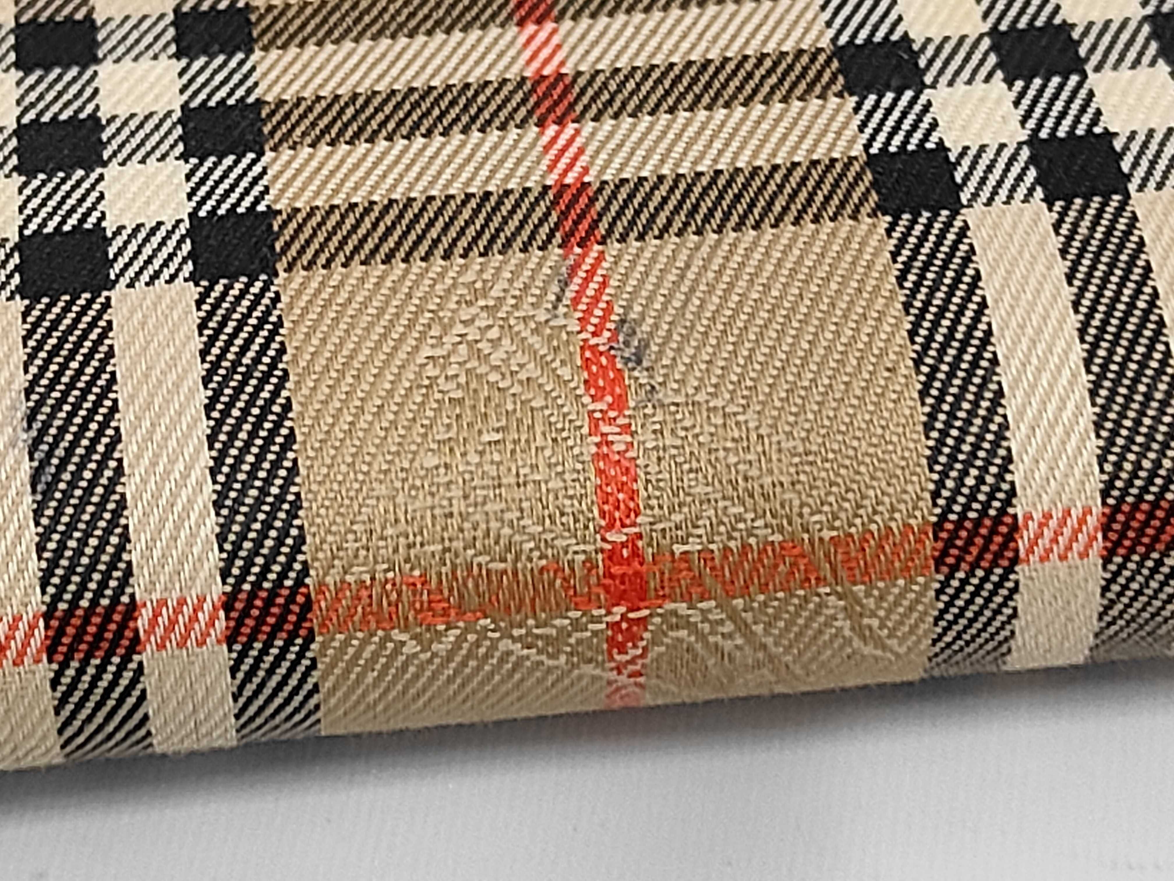 pouch and other accessories — view 11
