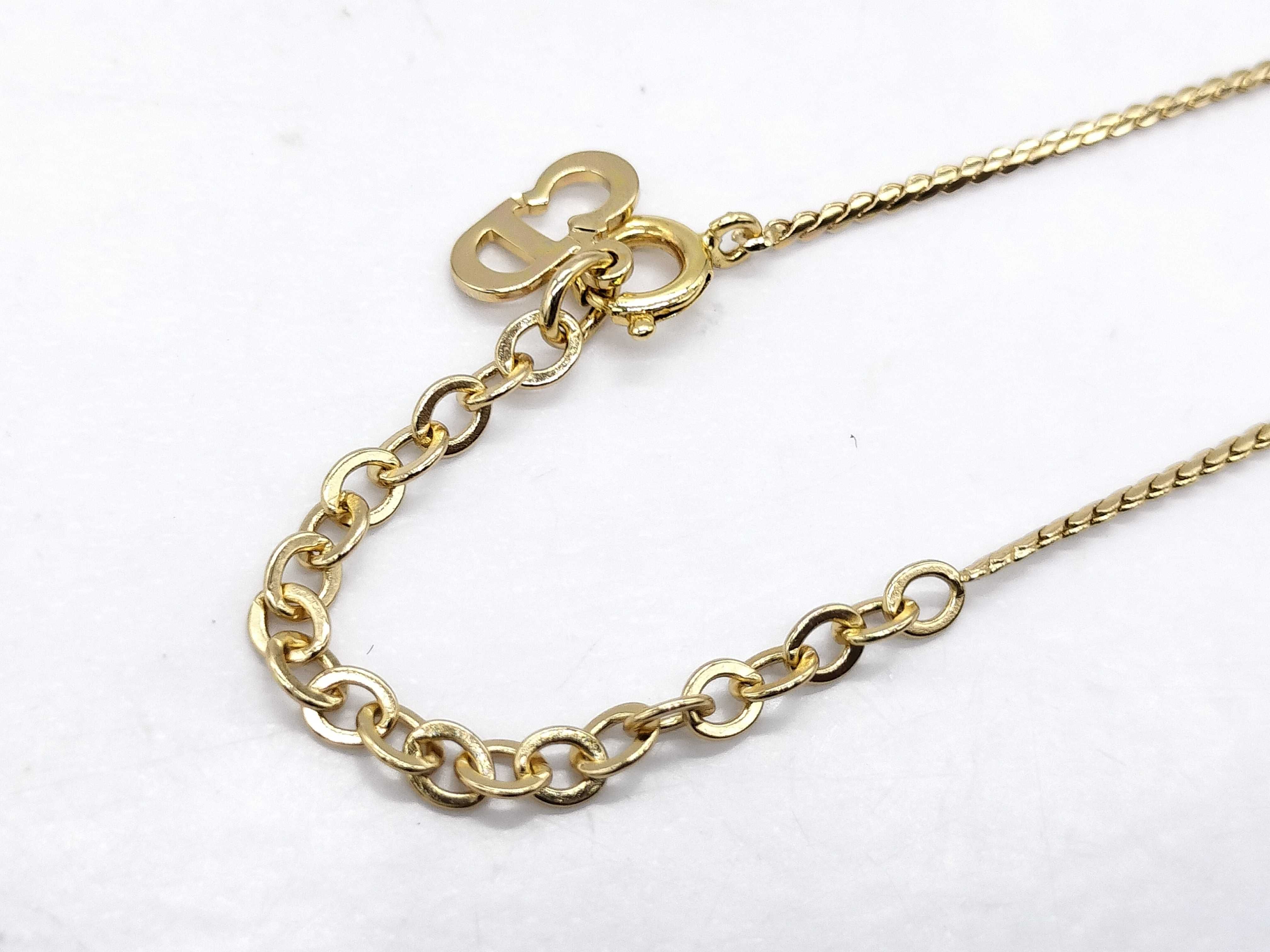 necklace — view 11