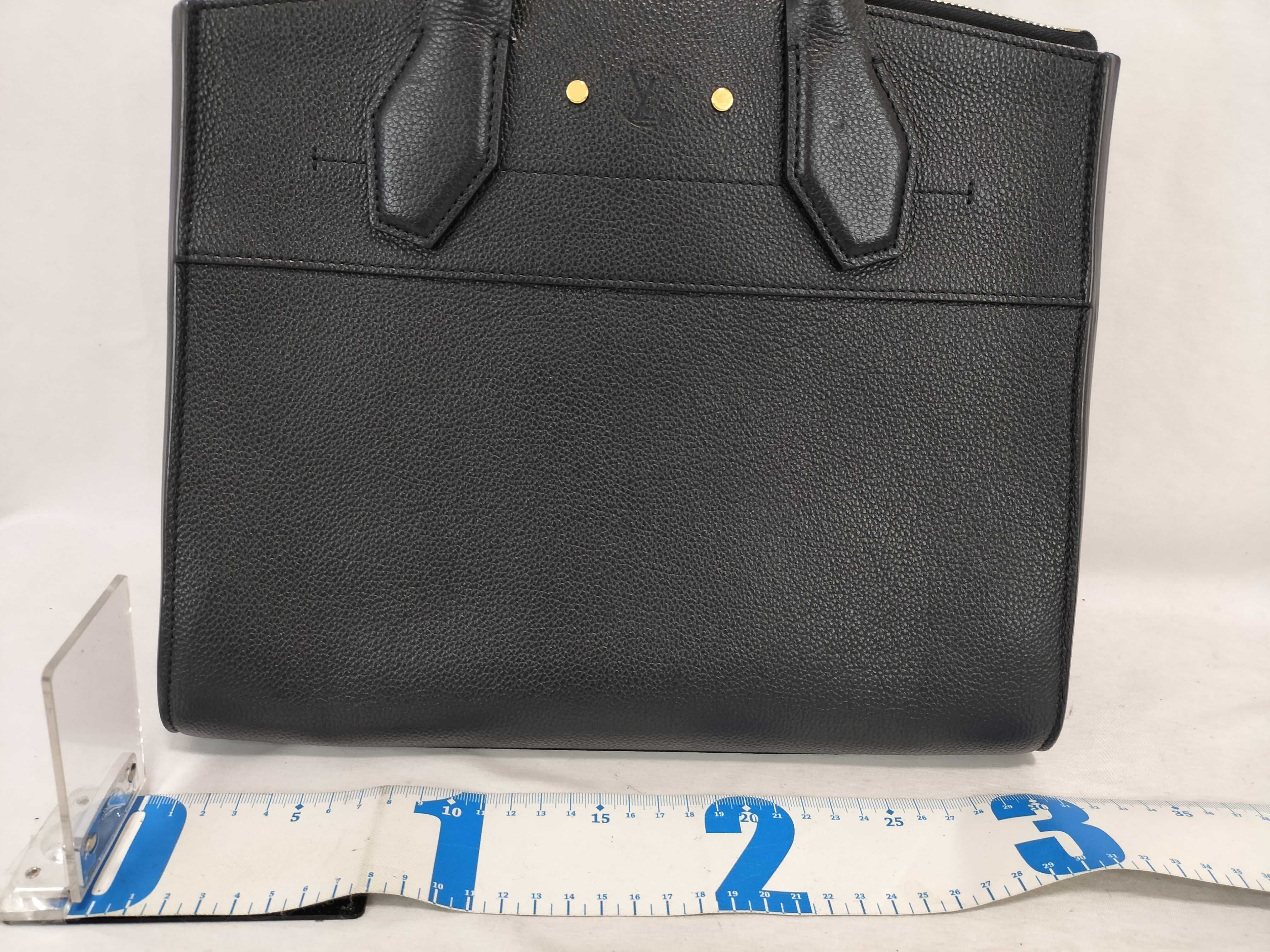 LV Steamer Handbag — view 2