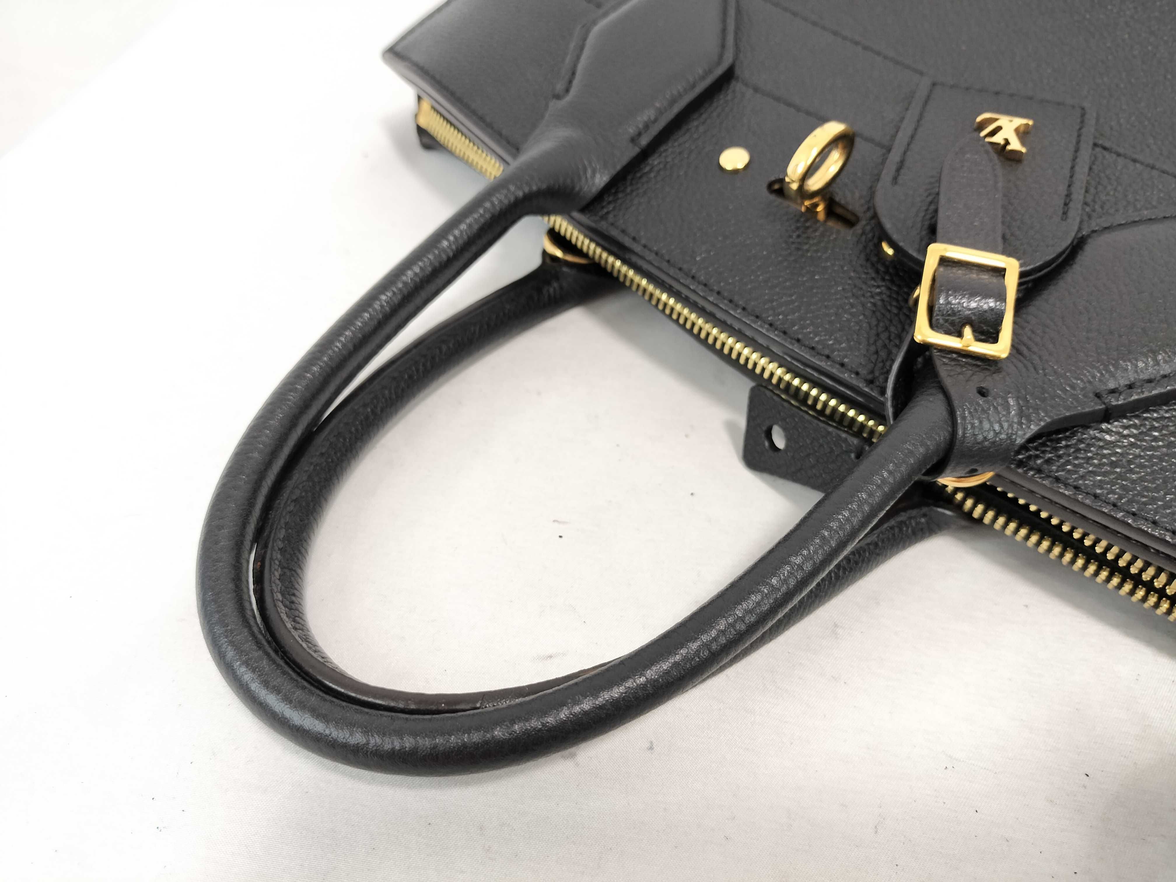 LV Steamer Handbag — view 3