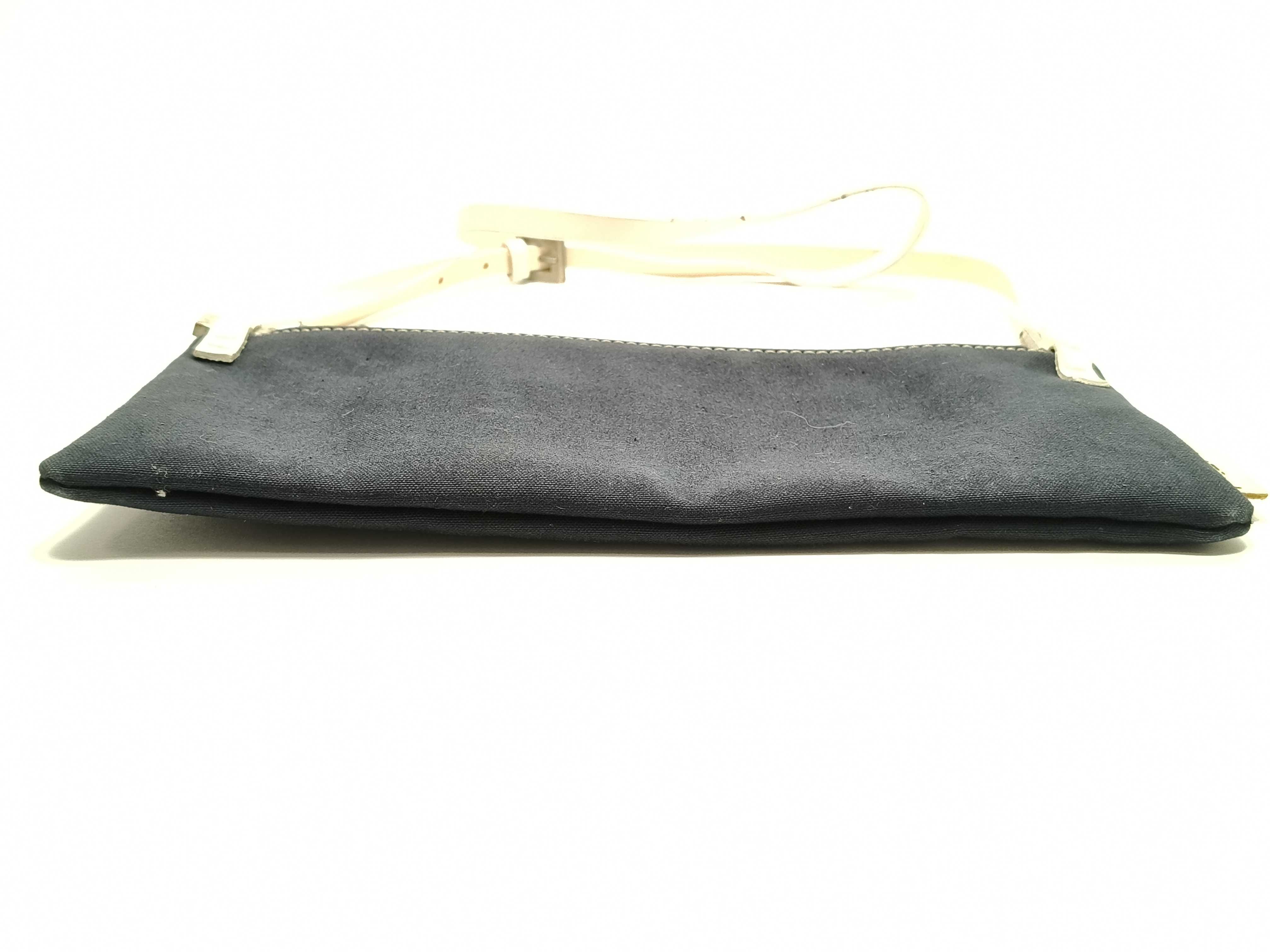 shoulder bag — view 8
