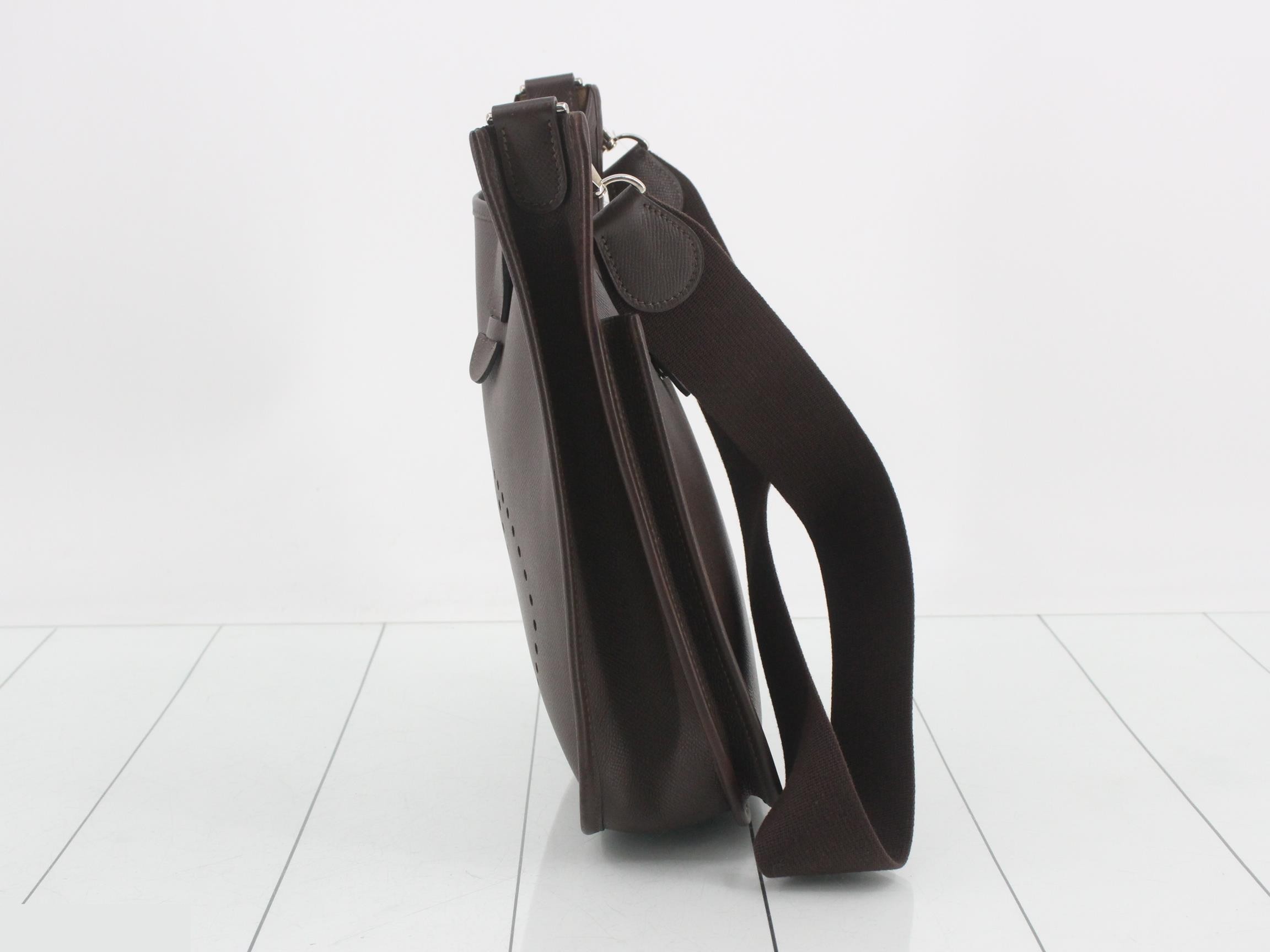 Evelyn 2 Shoulder Bag PM, Veau Epsom Leather, Chocolate — view 3
