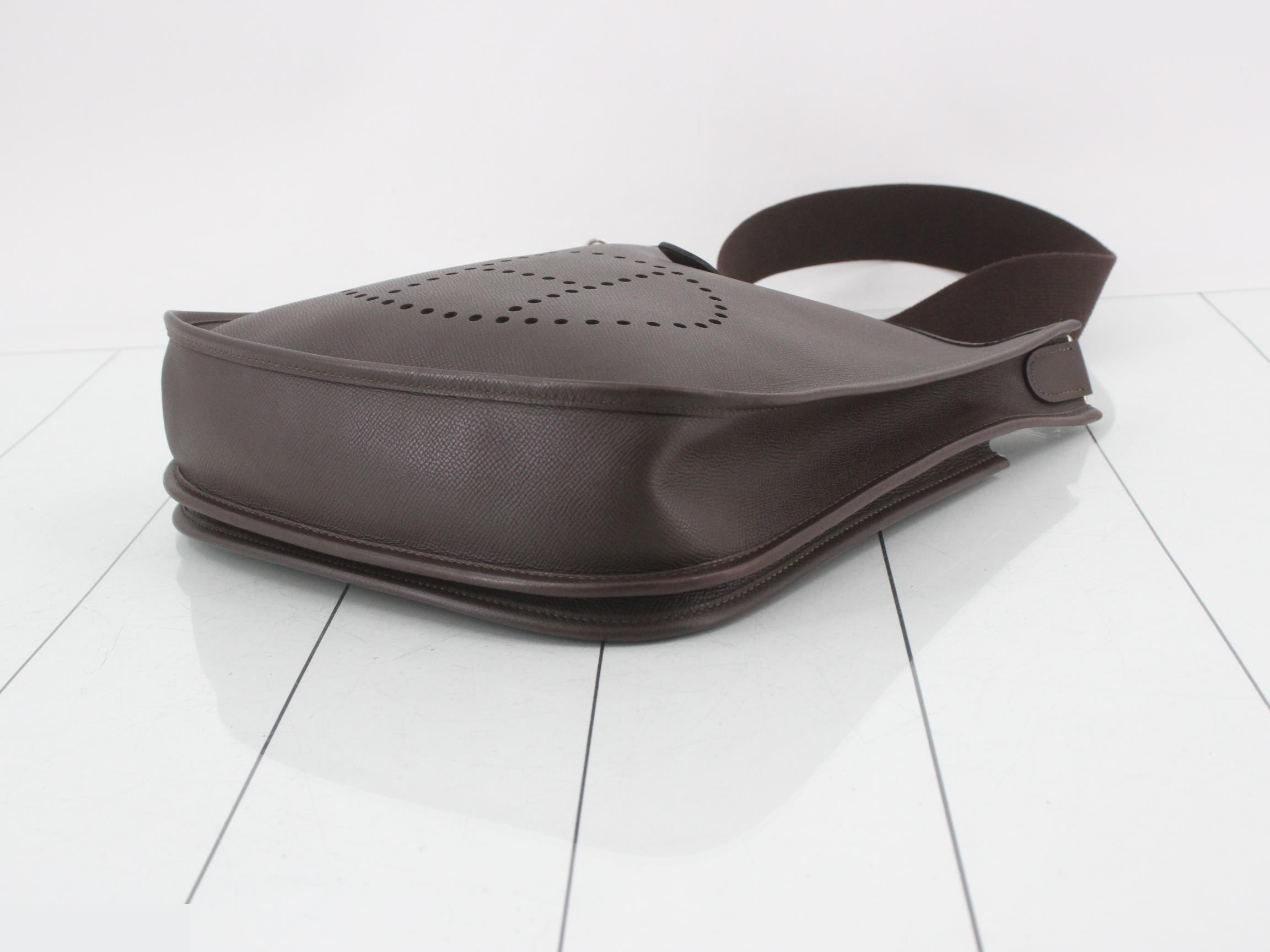 Evelyn 2 Shoulder Bag PM, Veau Epsom Leather, Chocolate — view 6