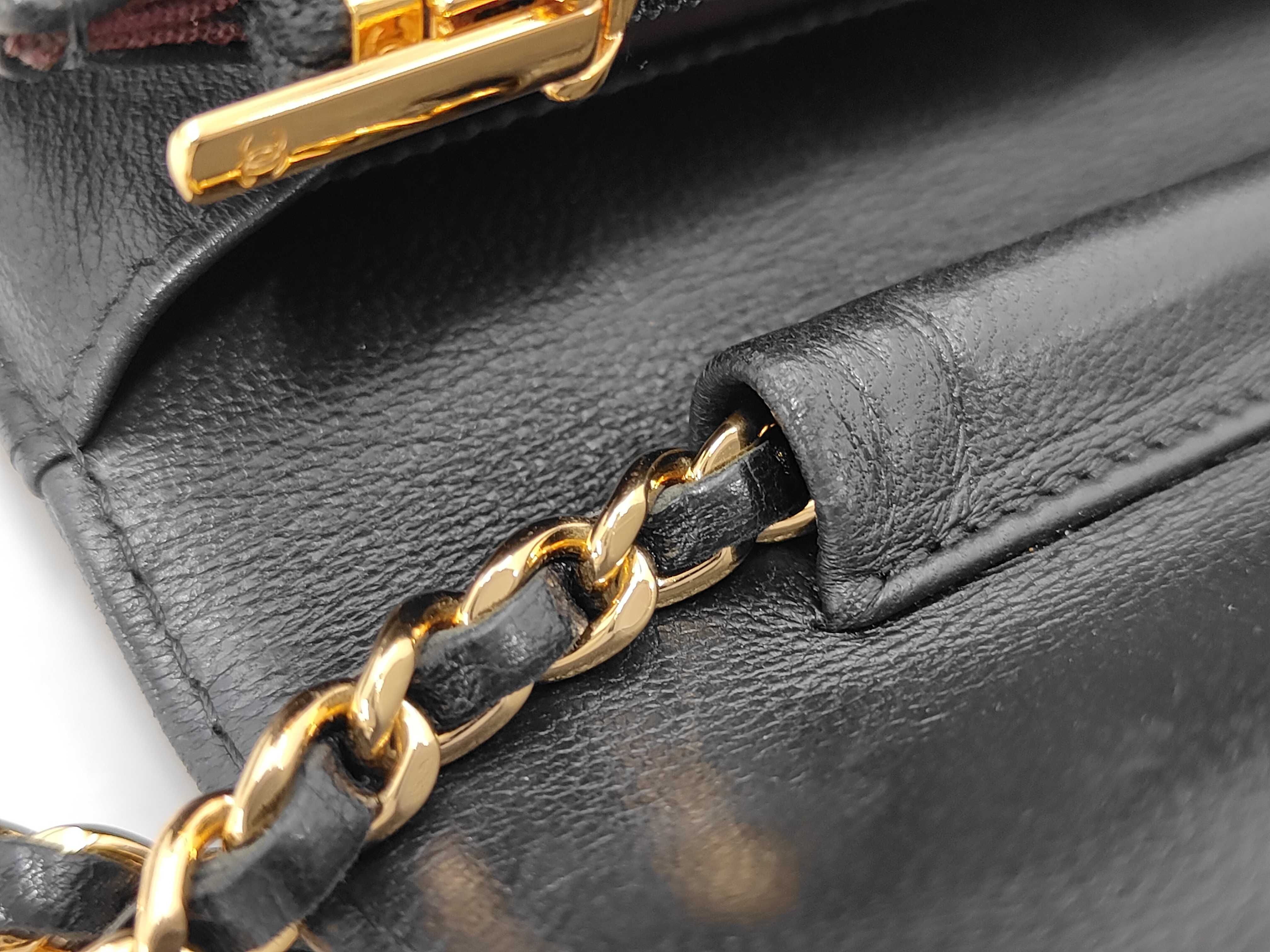 Matelassé Chain Wallet, Lambskin, Black, Gold Hardware, Shoulder Bag — view 8
