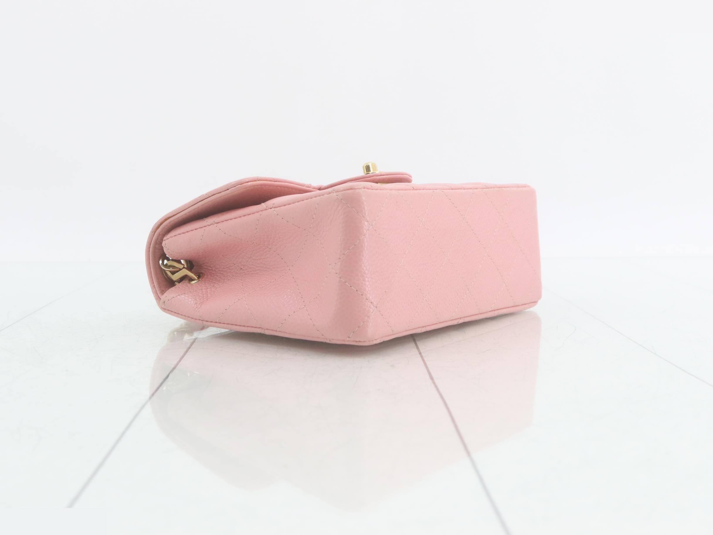 Matelassé 17 Classic Chain Shoulder Bag, Caviar Pink, Series 8, W17 — view 5